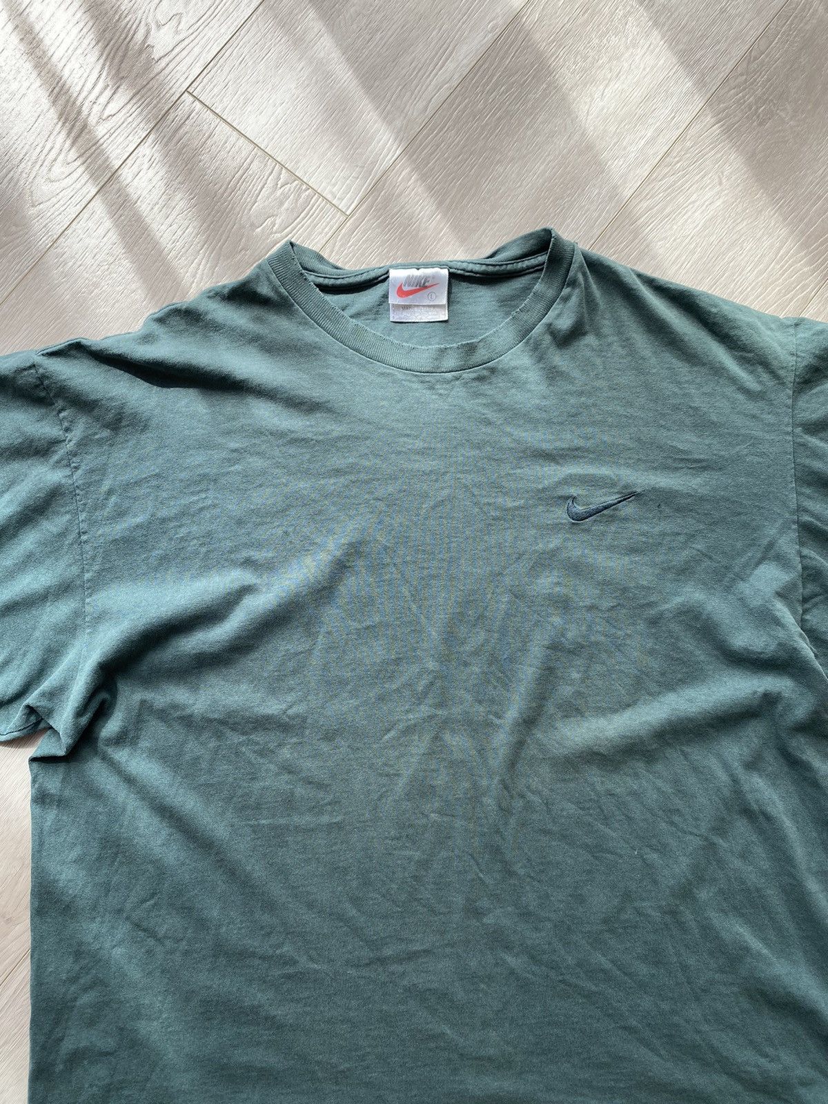 Nike × Vintage Vintage 90s Mini Swoosh Nike Tee Washed Distressed Hype Rare Size US L / EU 52-54 / 3 - 3 Thumbnail