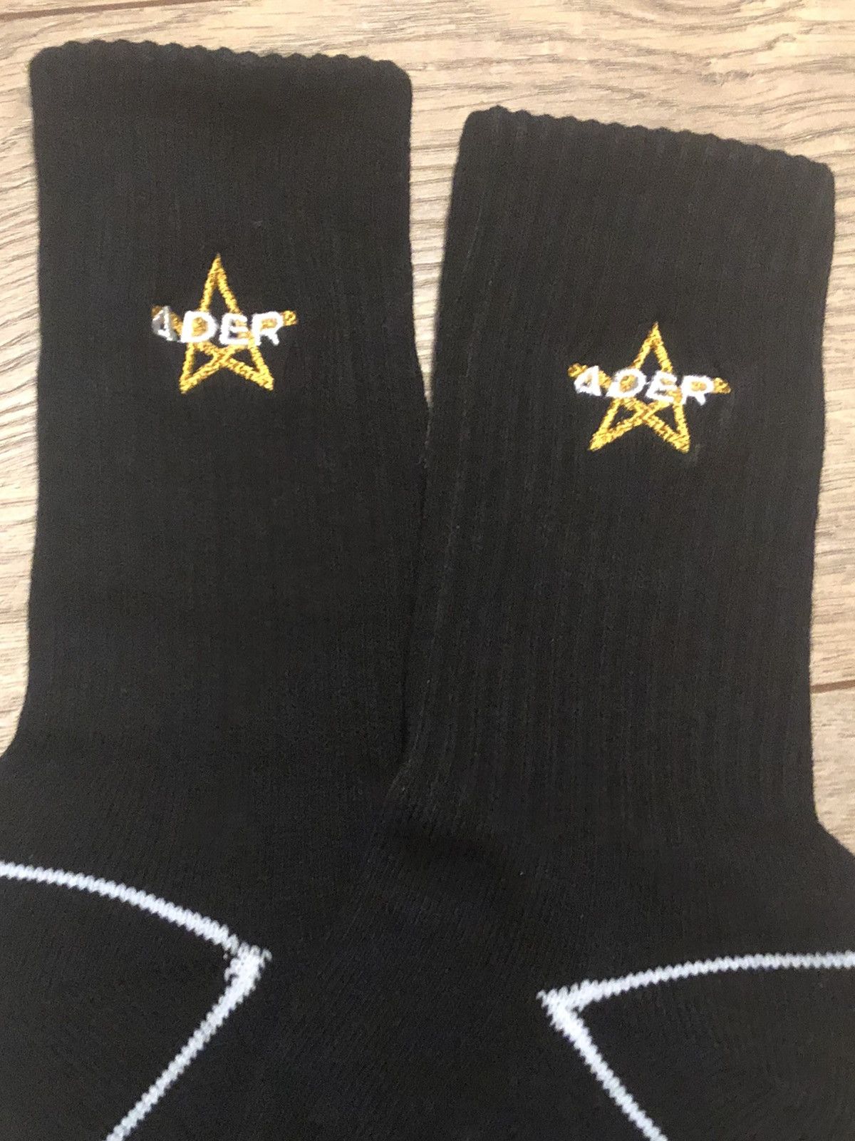 Ader Error Ader Error Hand-Stitched Gold Star Skate Street Crew Socks Size ONE SIZE - 7 Thumbnail