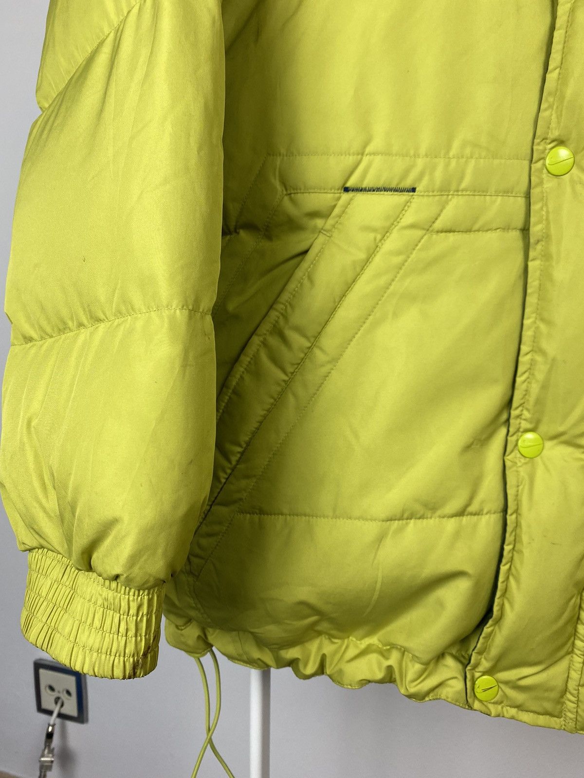 Nike × Vintage 90s Nike vintage lime green puffer jacket big swoosh Size US M / EU 48-50 / 2 - 4 Thumbnail