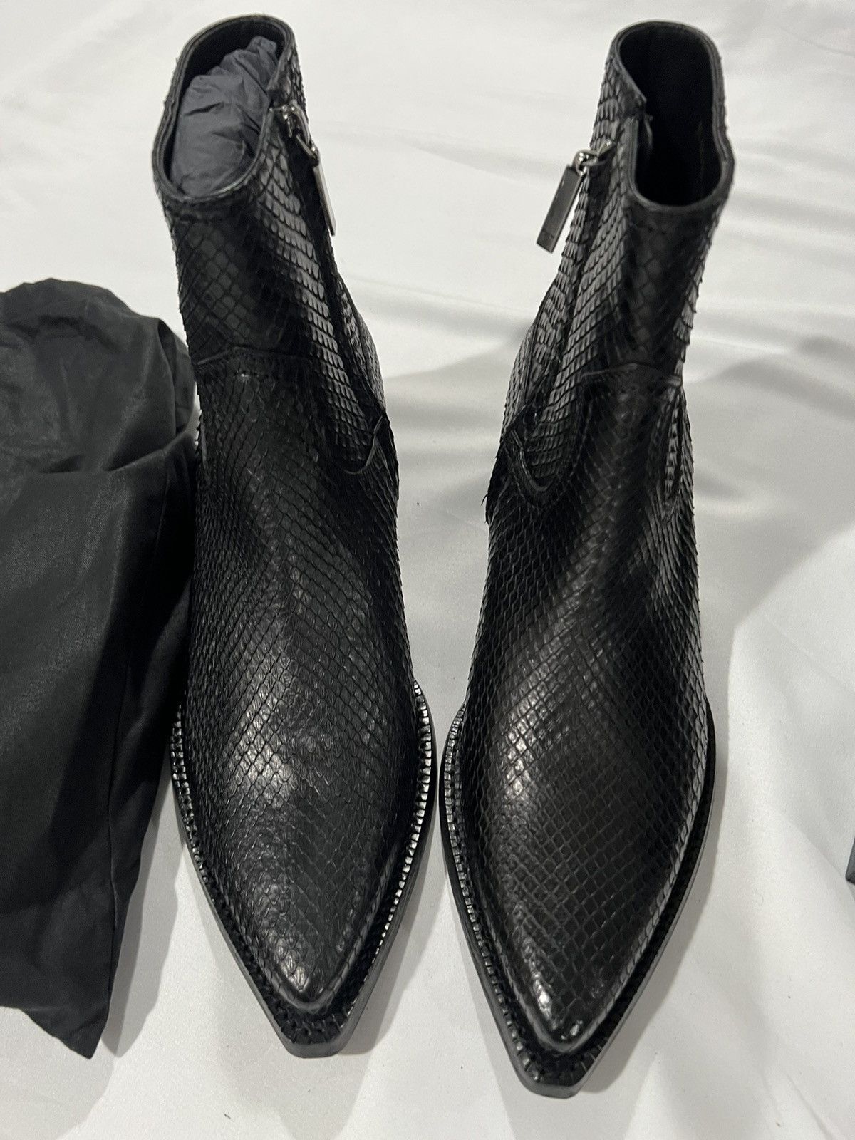Saint Laurent Paris Saint Laurent Lukas python boots. 42.5/9.5. $1995 Size US 9.5 / EU 42-43 - 3 Thumbnail