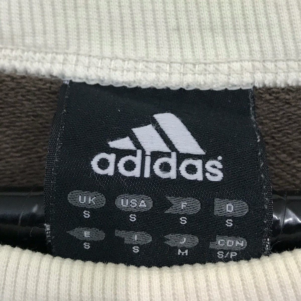 Adidas × Vintage Vintage Adidas Sweatshirt Adidas CrewNeck Size US S / EU 44-46 / 1 - 6 Thumbnail