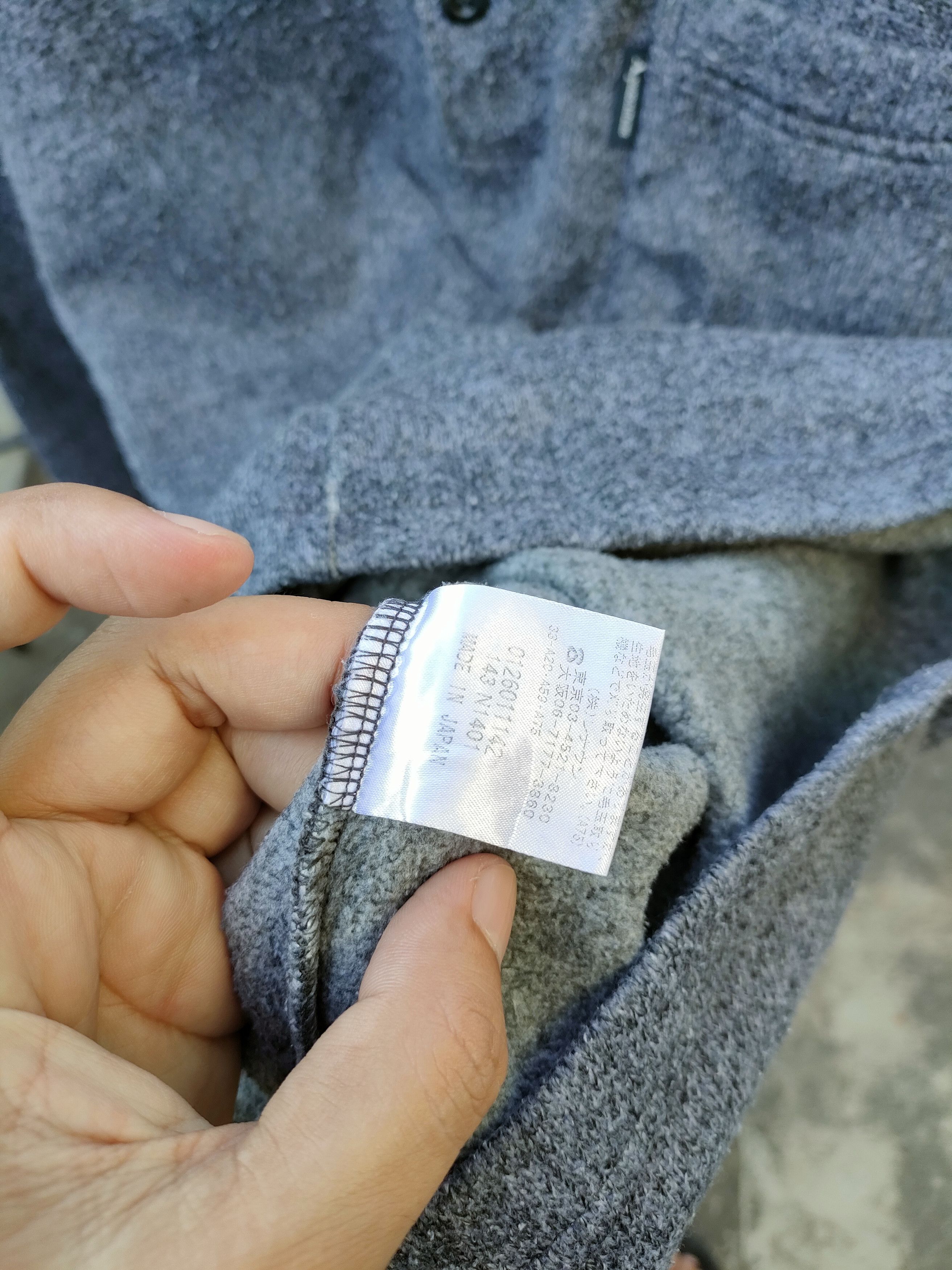 Aquascutum Aquascutum 3 Button Sweatshirts Size US L / EU 52-54 / 3 - 4 Thumbnail
