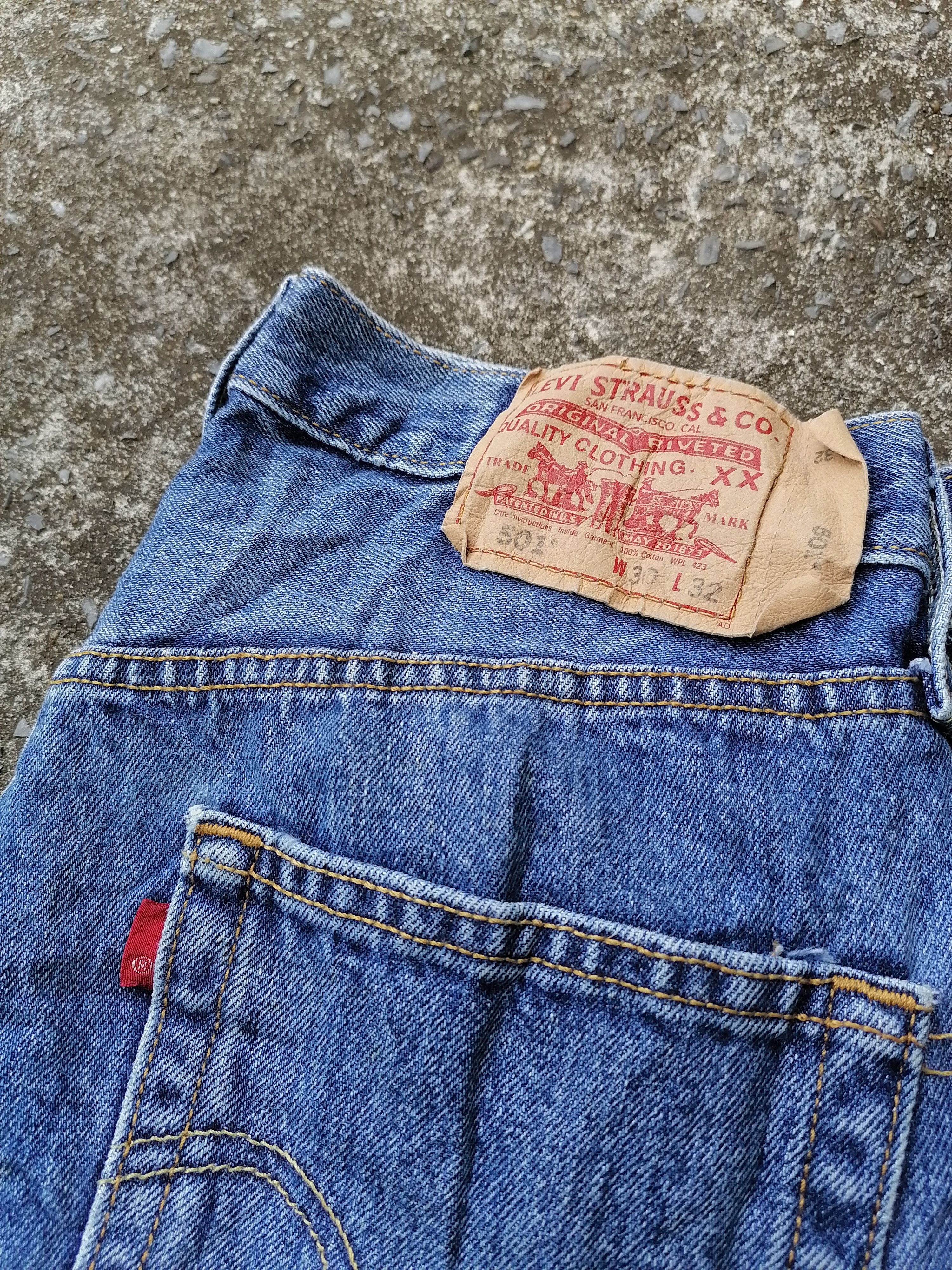 Levi's Levi's Strauss 501 Fly Button Denim Jeans Size US 30 / EU 46 - 8 Thumbnail