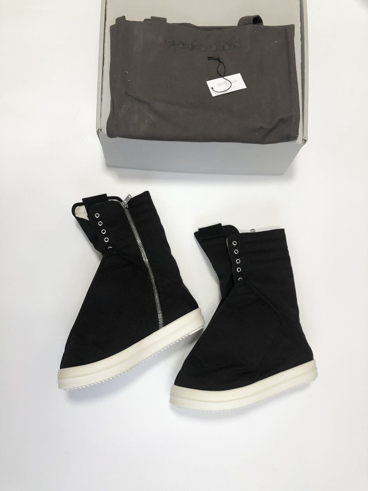 Rick Owens × Rick Owens Drkshdw Rick owens drkshdw hoofdunks in black/milk size41 Size US 8 / EU 41 - 8 Thumbnail