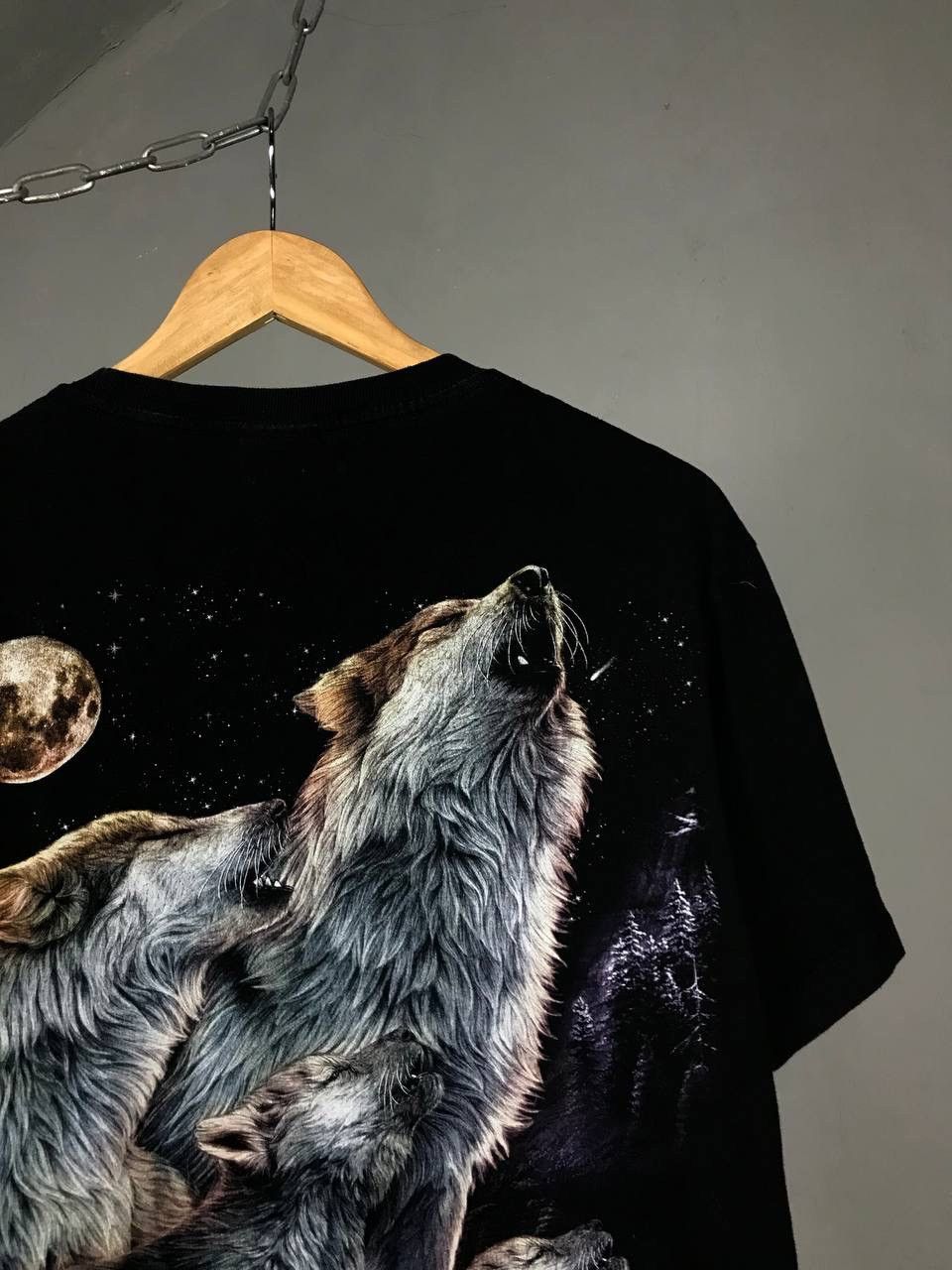 Vintage Wolf animal American vintage overprinted tee Size US L / EU 52-54 / 3 - 7 Thumbnail