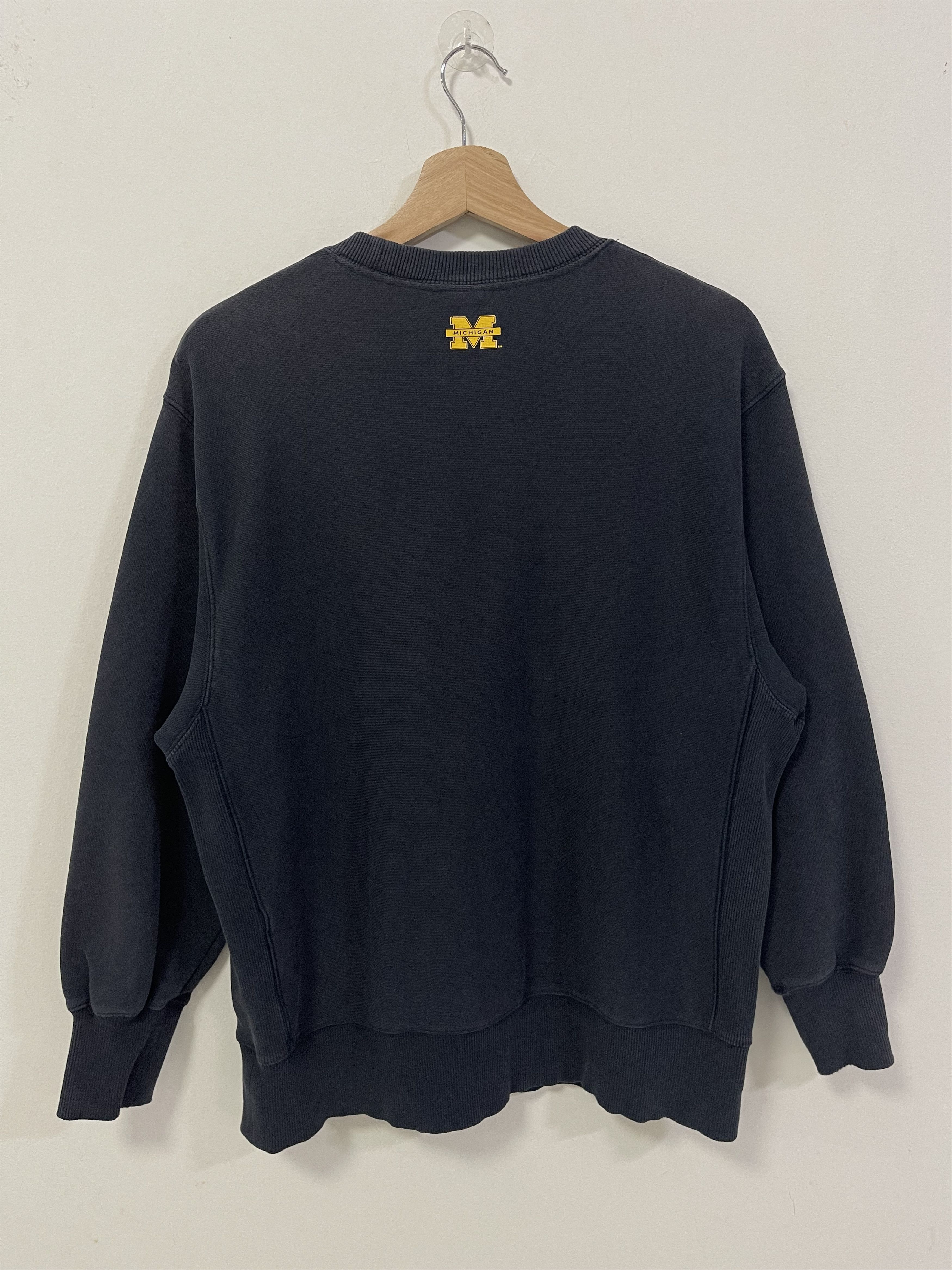 GU × Japanese Brand × Vintage Vintage University Of Michigan Big Logo Sweatshirt Size US S / EU 44-46 / 1 - 9 Thumbnail