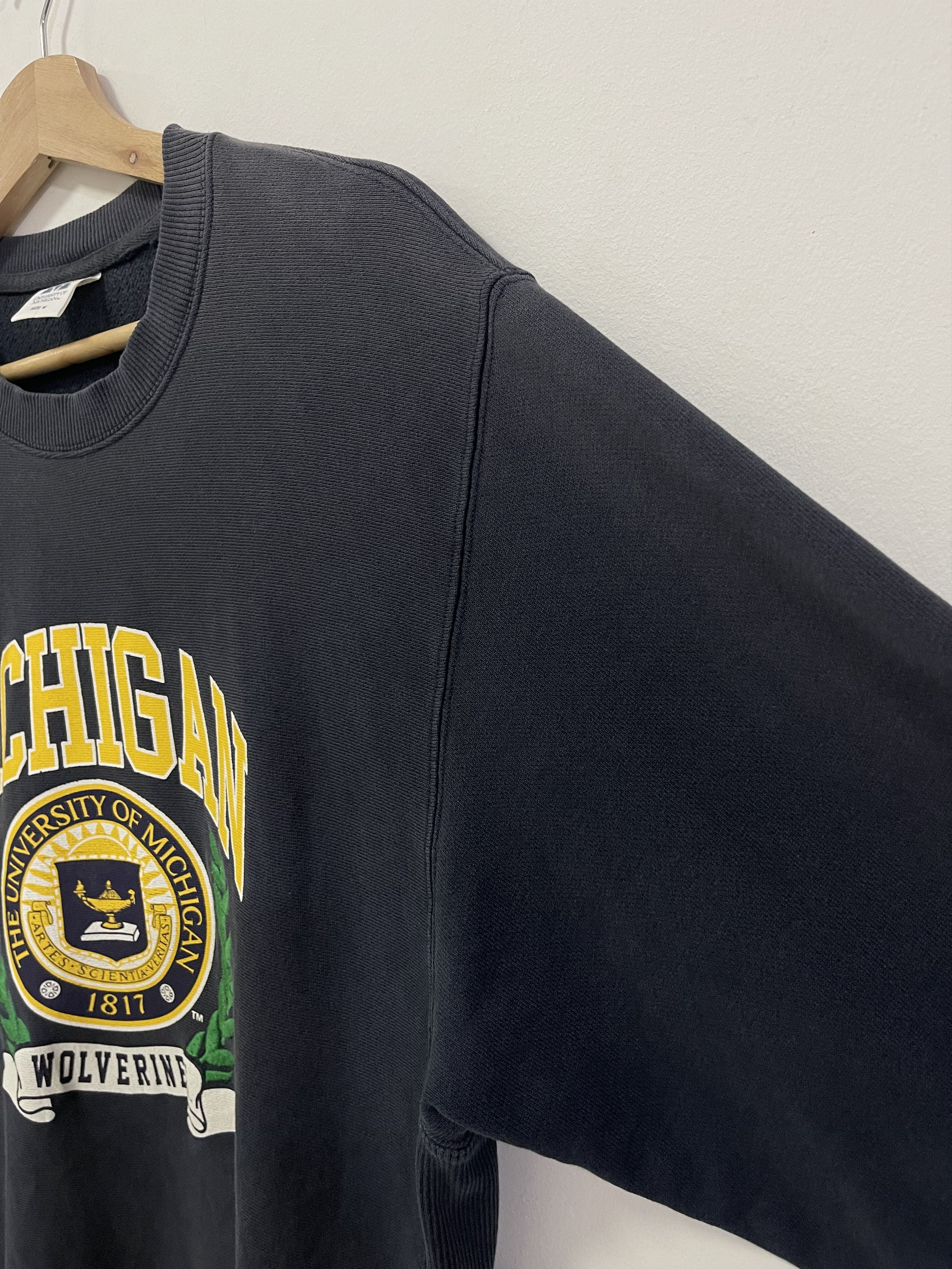 GU × Japanese Brand × Vintage Vintage University Of Michigan Big Logo Sweatshirt Size US S / EU 44-46 / 1 - 3 Thumbnail