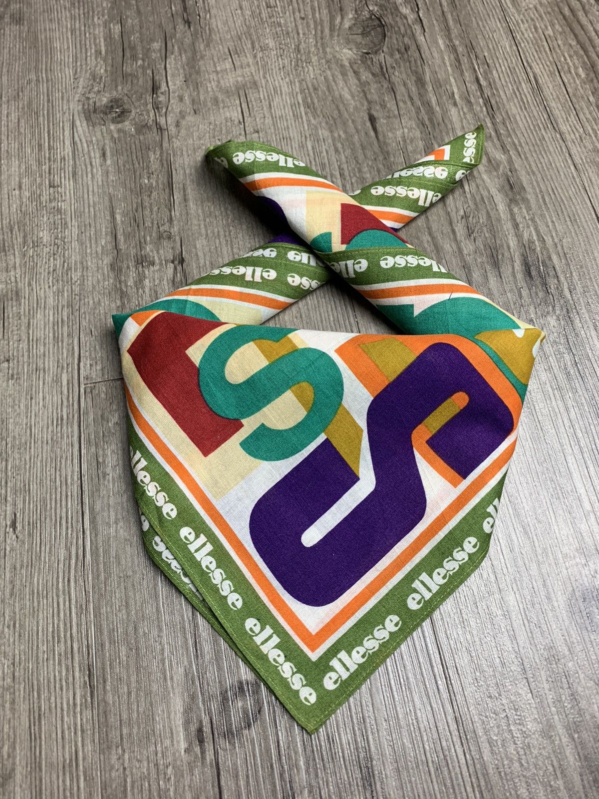 Ellesse Ellesse Handkerchief / Bandana / Neckerchief Size ONE SIZE - 1 Thumbnail