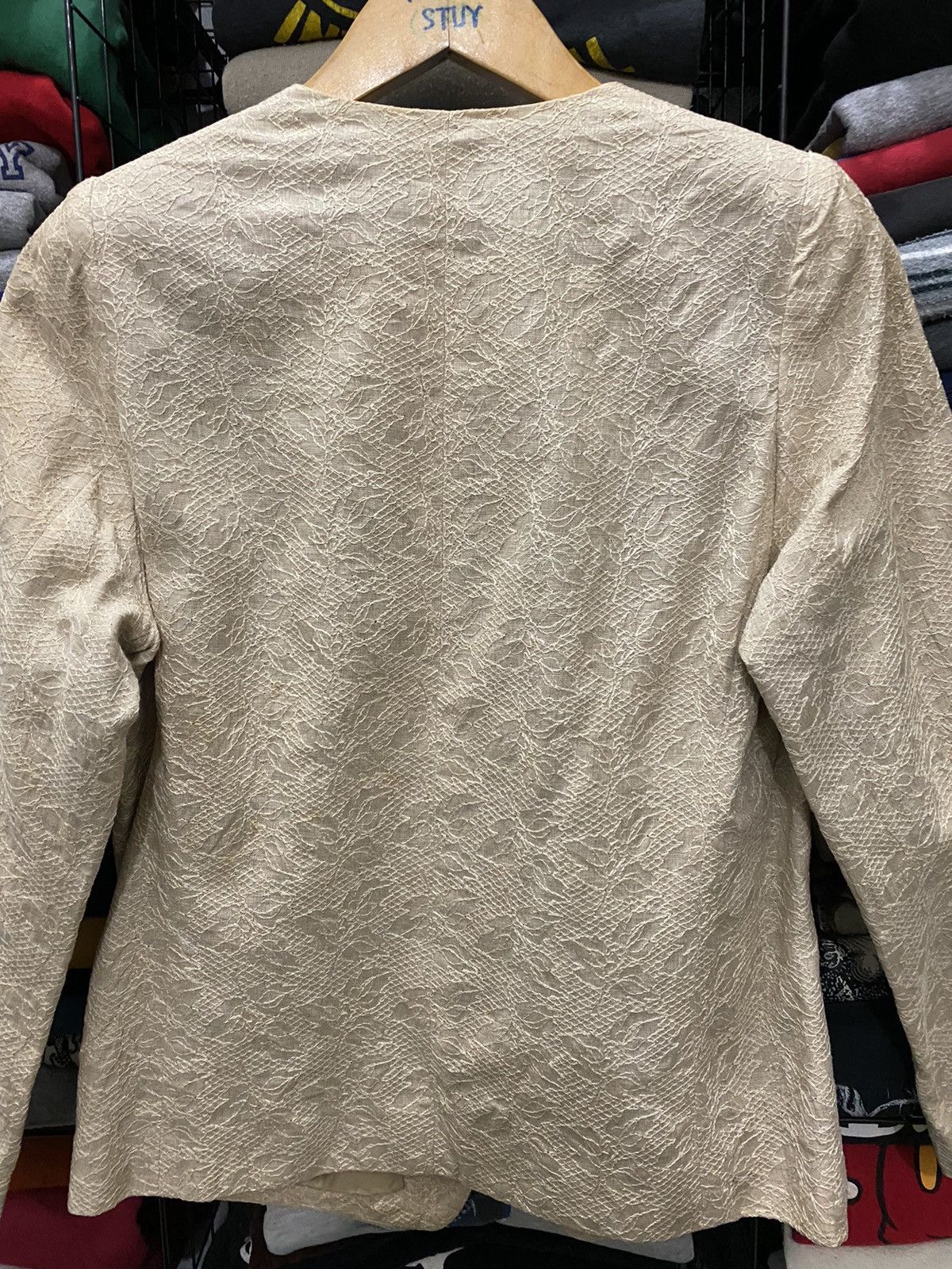 Salvatore Ferragamo × Vintage Vintage Salvatore Ferragamo cropped jacket Size US S / EU 44-46 / 1 - 6 Thumbnail