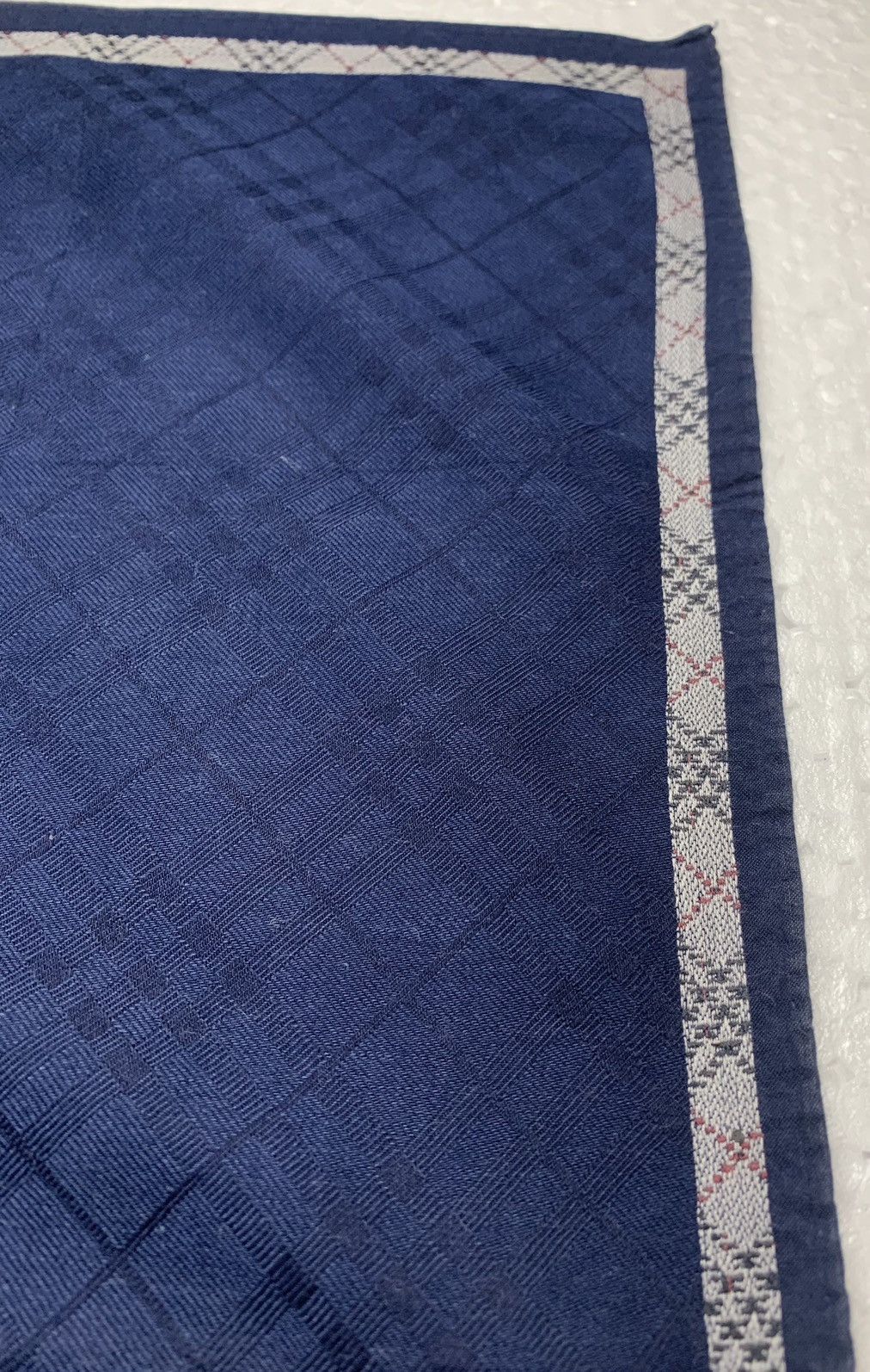 Other Burberry Handkerchief Pocketsquares Size ONE SIZE - 5 Thumbnail