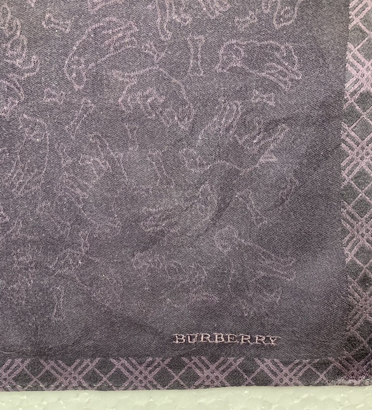Designer Burberry Handkerchief Bandana Size ONE SIZE - 2 Thumbnail