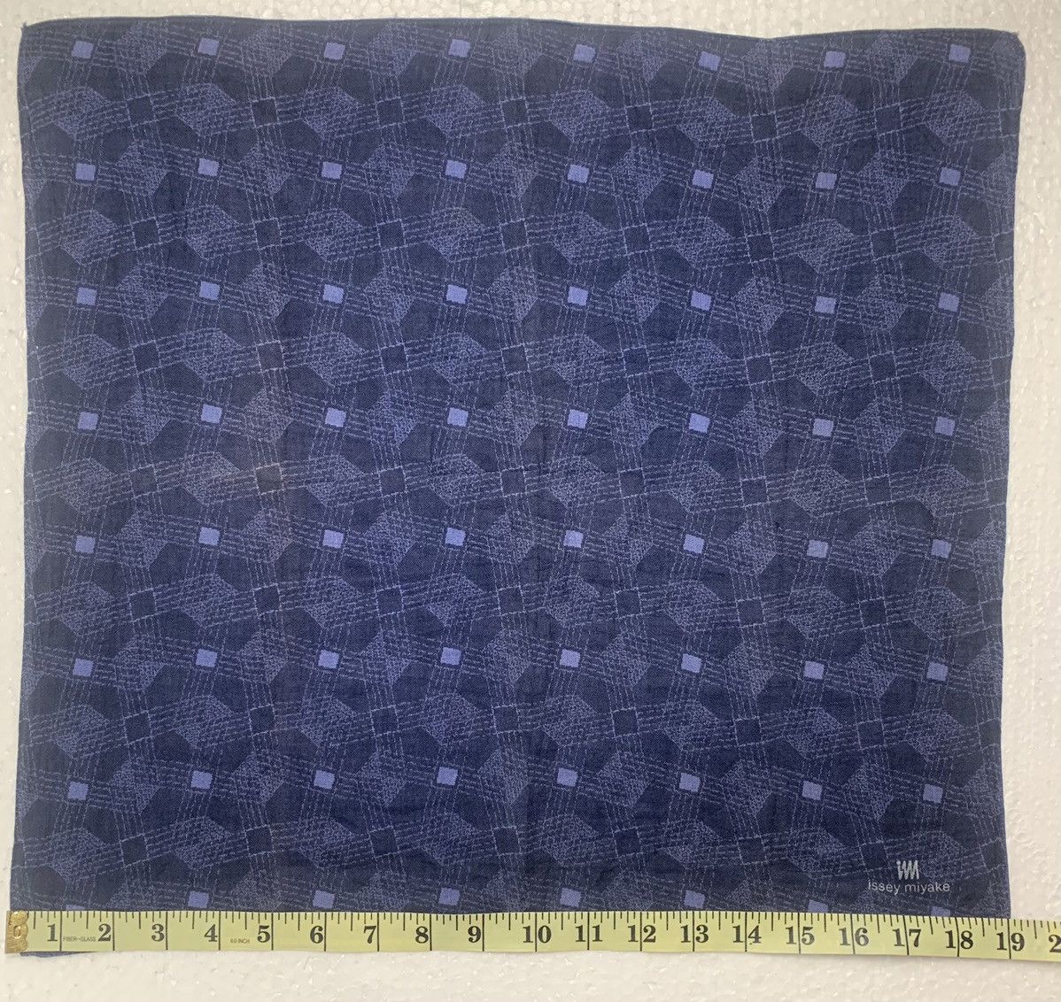 Issey Miyake Issey Miyake Handkerchief / PocketSquare / Bandana Size ONE SIZE - 5 Thumbnail