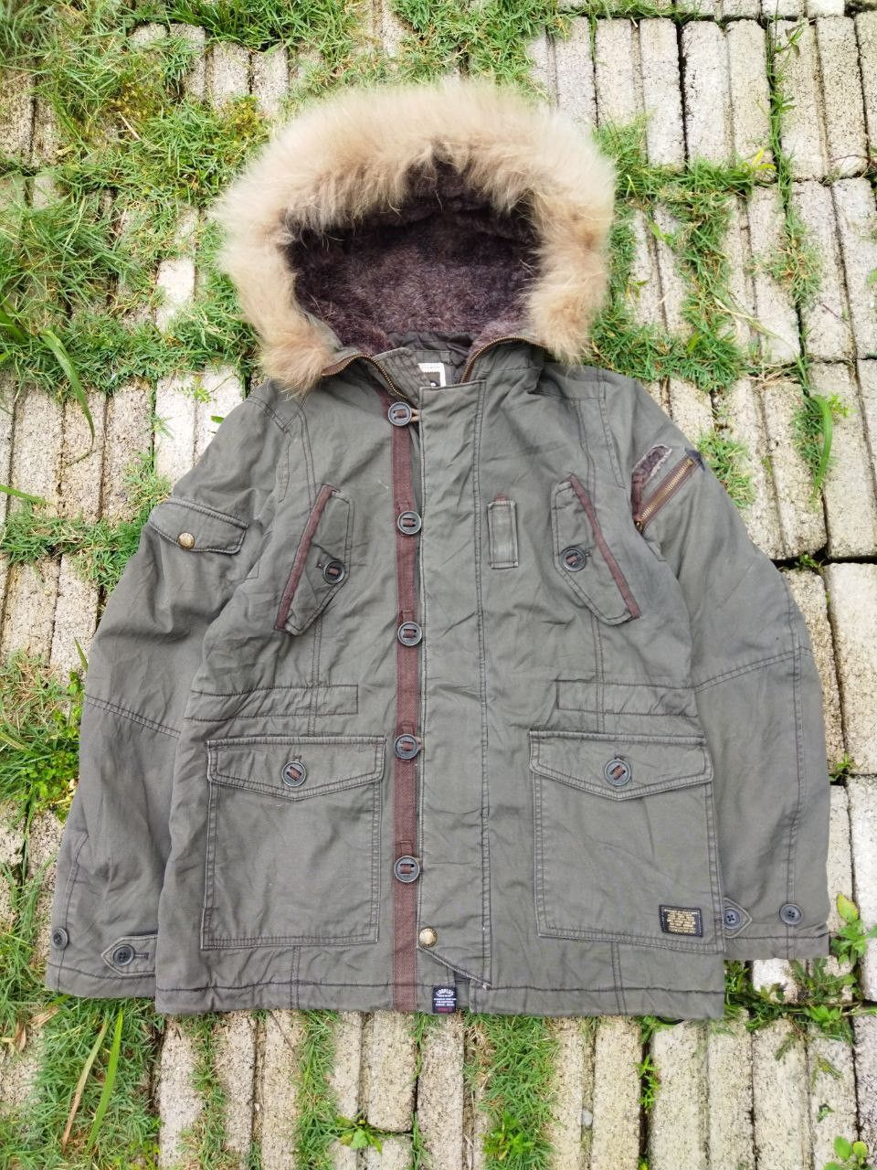 image of Military x Surplus Japan Seminary General Wears Jacket in Army Green, Men's (Size Large)