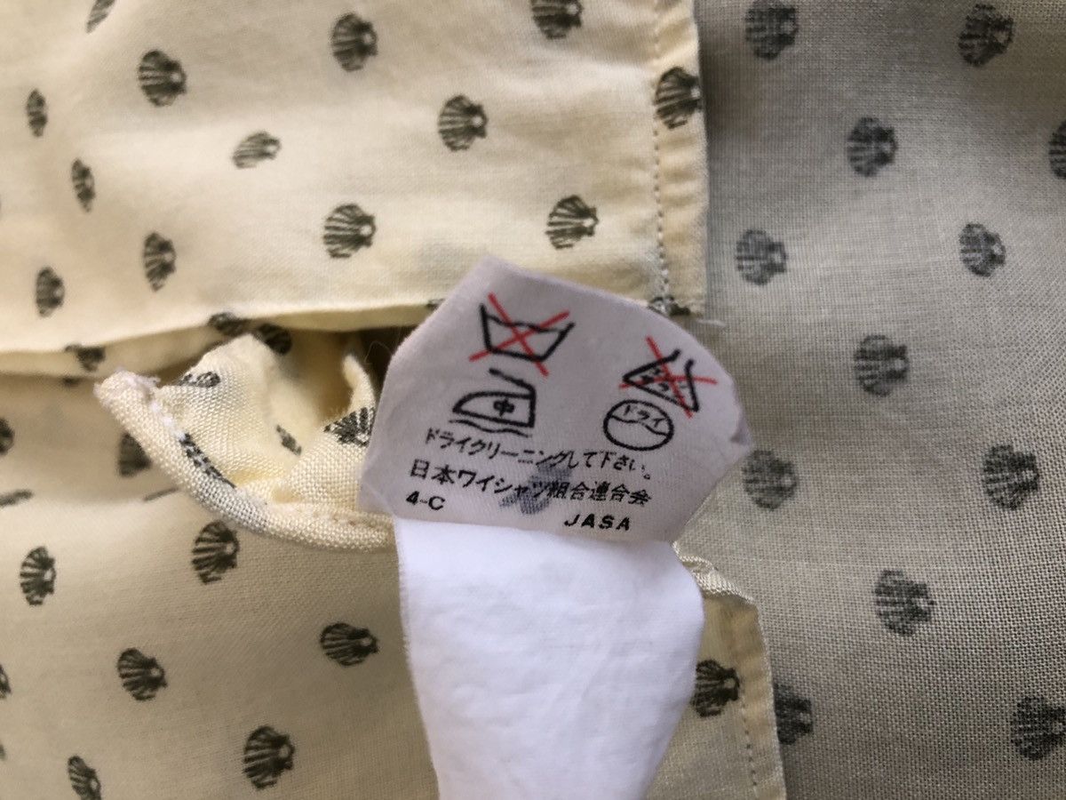 Trussardi Vintage Trussardi Made in Japan Rayon Shirt Size US L / EU 52-54 / 3 - 12 Thumbnail