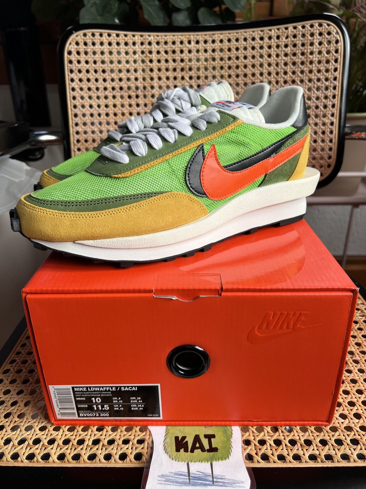 nike sacai green gusto