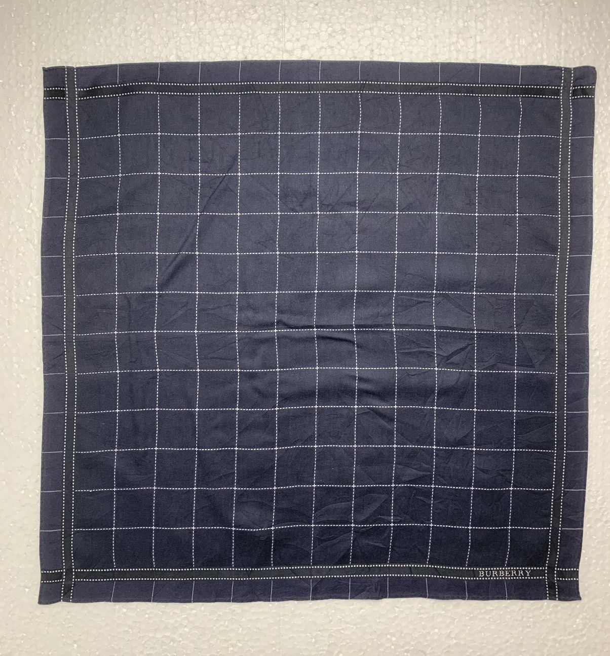 Designer Burberry Handkerchief / Neckerchief / Bandana Size ONE SIZE - 3 Thumbnail
