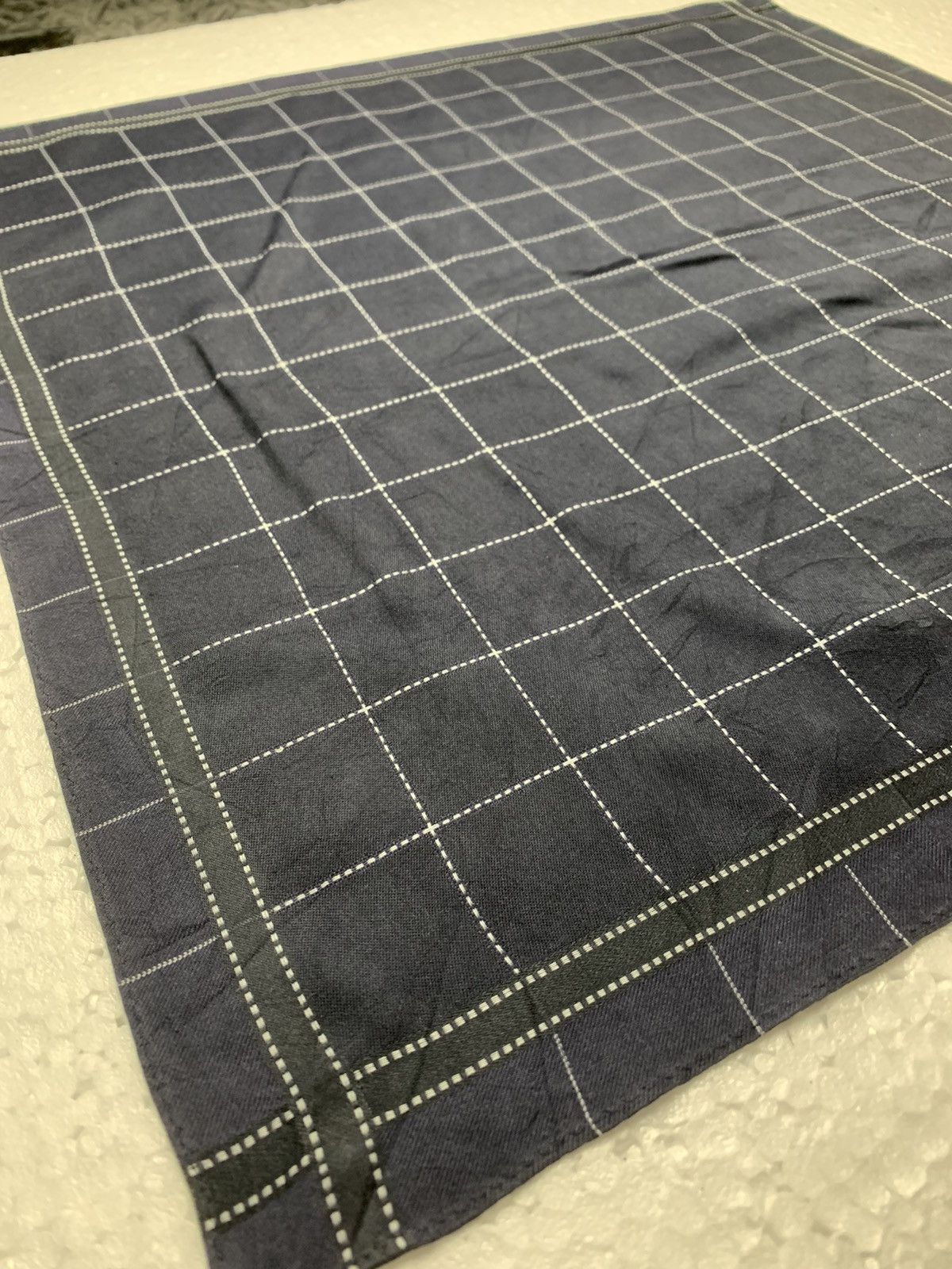 Designer Burberry Handkerchief / Neckerchief / Bandana Size ONE SIZE - 4 Thumbnail