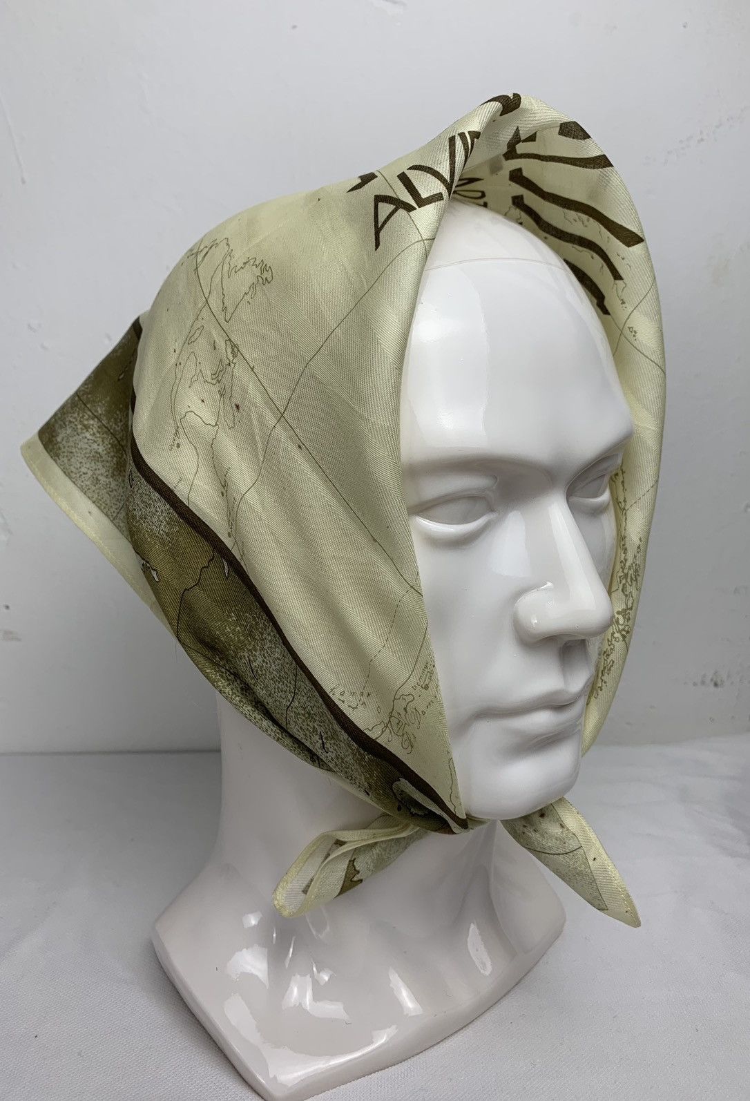Alviero Martini Alviero Martini Handkerchief/Neckerchief/Bandana Size ONE SIZE - 1 Thumbnail