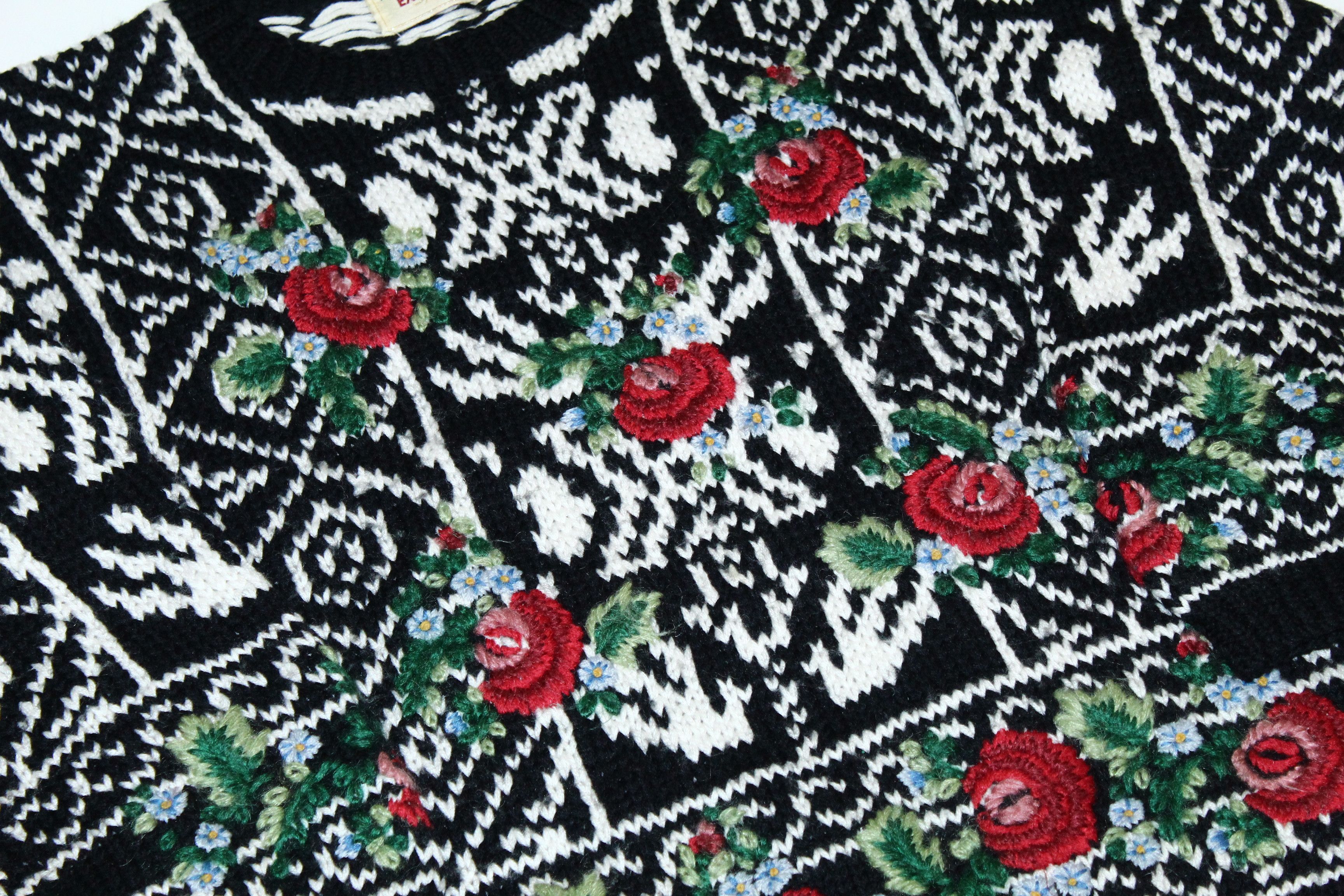 Express Vtg EXPRESS Cowichan Wool Mohair Blend Heavy Knit Sweater Size US L / EU 52-54 / 3 - 7 Thumbnail