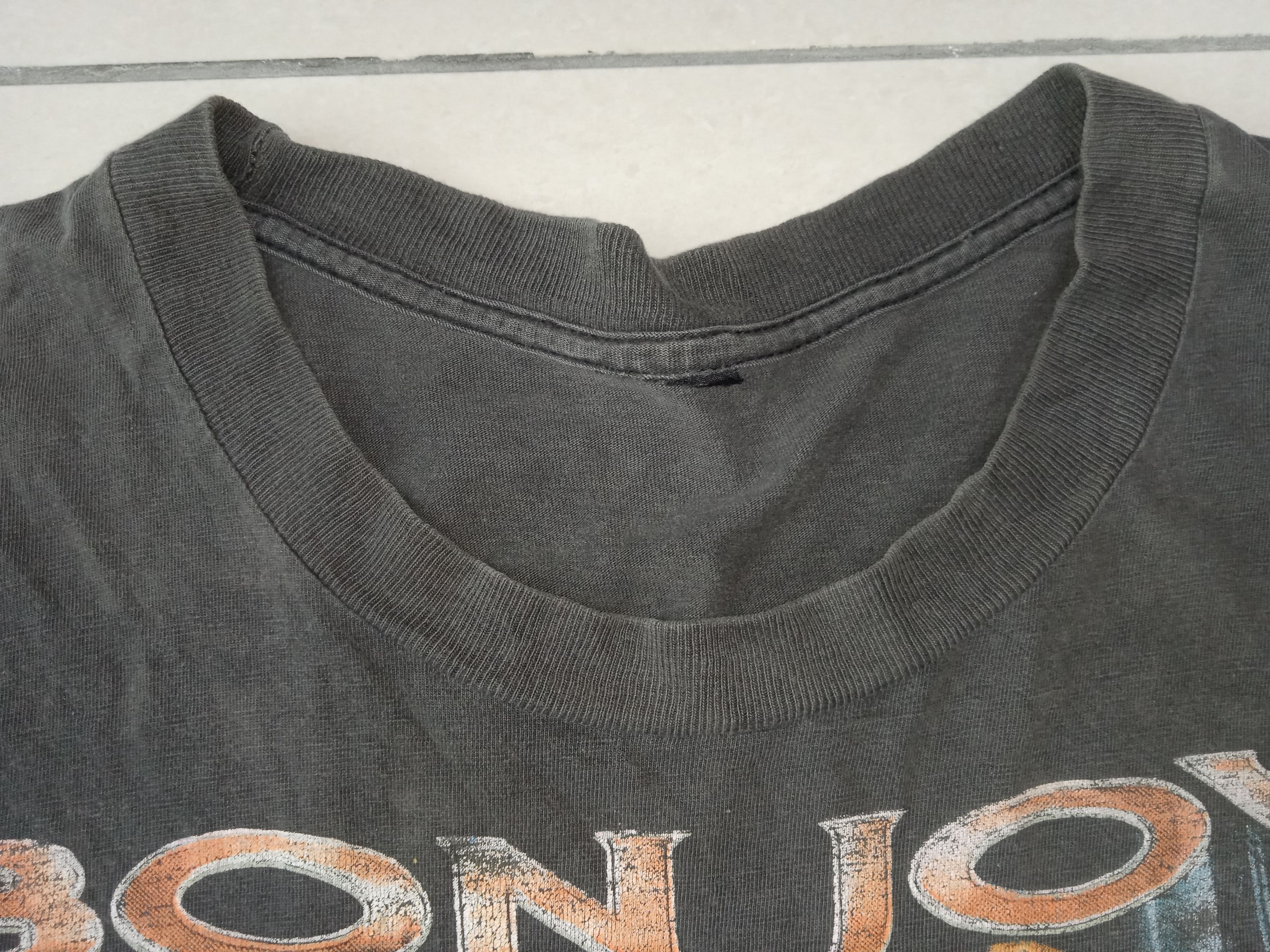 Vintage Vintage 90s Bon Jovi Keep The Faith Bootleg Longsleeve Shirt Size US XL / EU 56 / 4 - 3 Thumbnail
