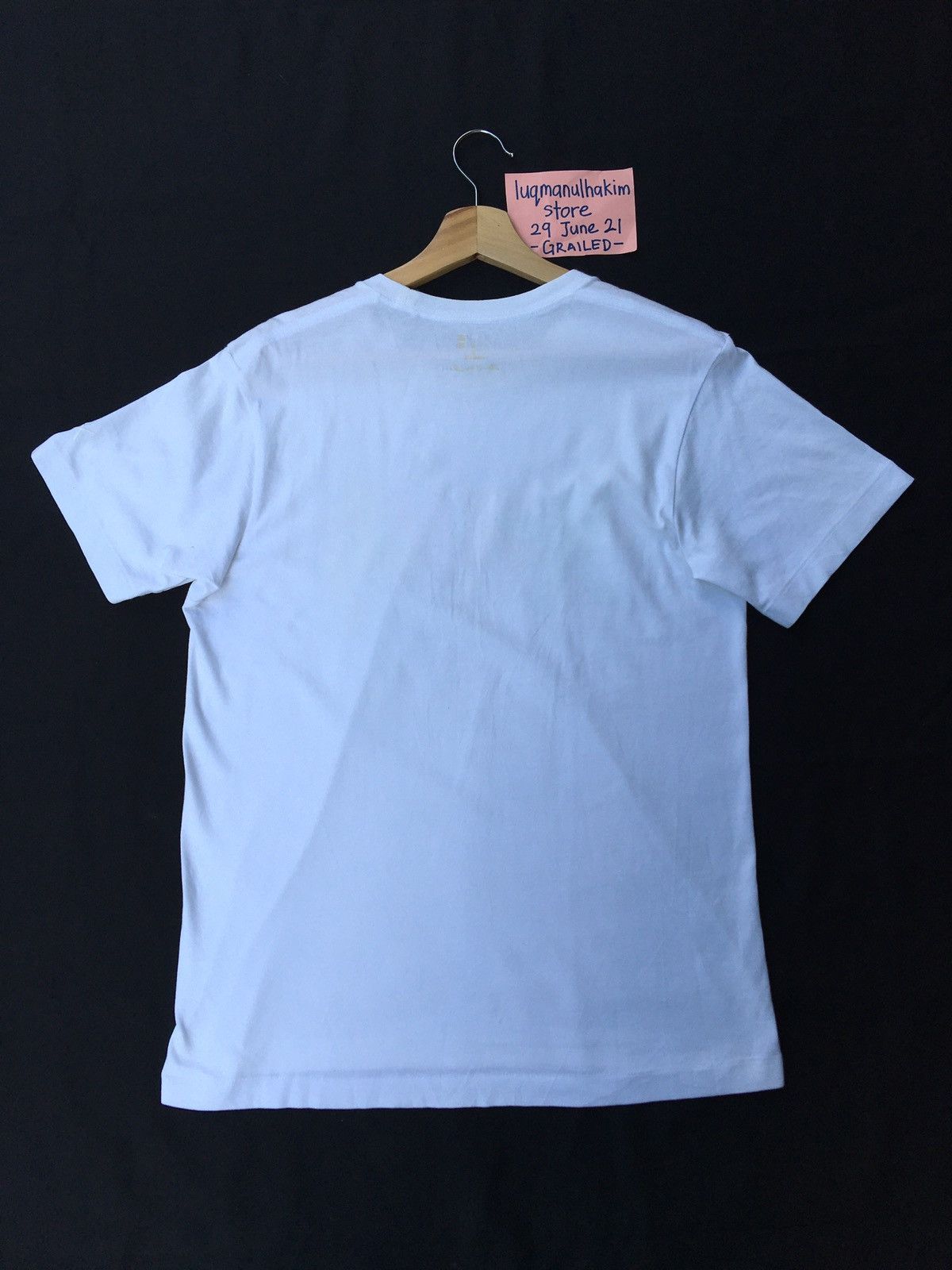 Kaws × Uniqlo Rare Kaws x Uniqlo White Dancing Letters Graphic T shirt Size US M / EU 48-50 / 2 - 13 Thumbnail