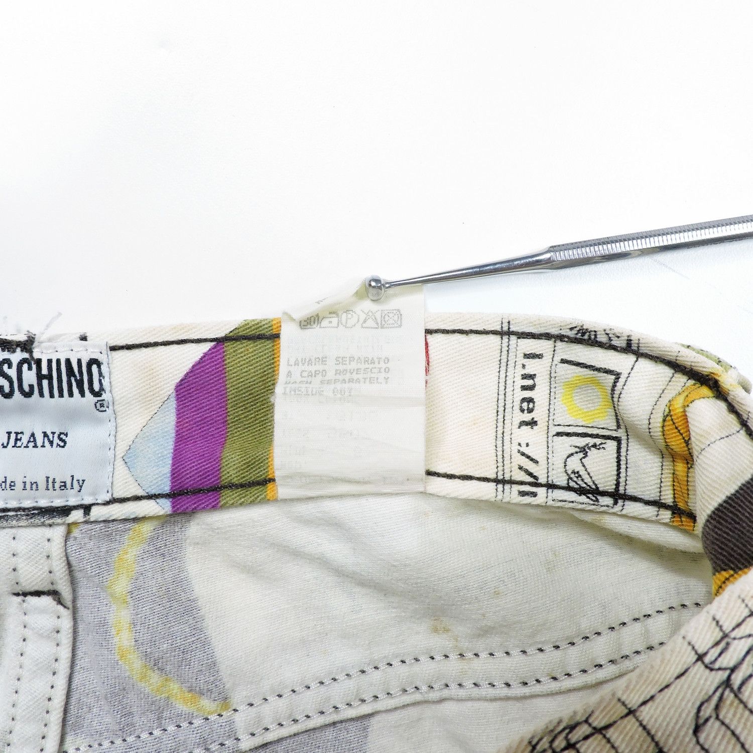 Moschino MOSCHINO JEANS POP ART ALL OVERPRINT DENIM PANTS Size 26" / US 2 / IT 38 - 5 Thumbnail