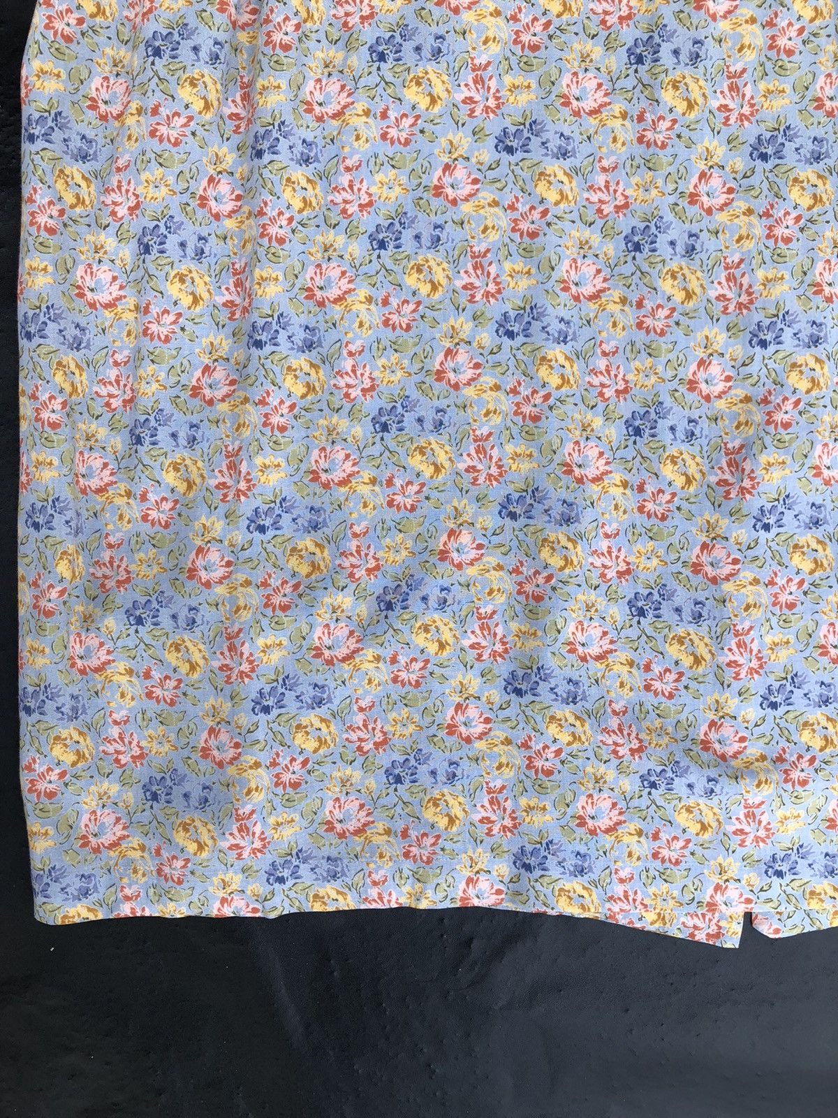 Karl Helmut Vintage Karl Helmut Japan Flowers Rayon Hawaiian Shirt Size US M / EU 48-50 / 2 - 17 Thumbnail