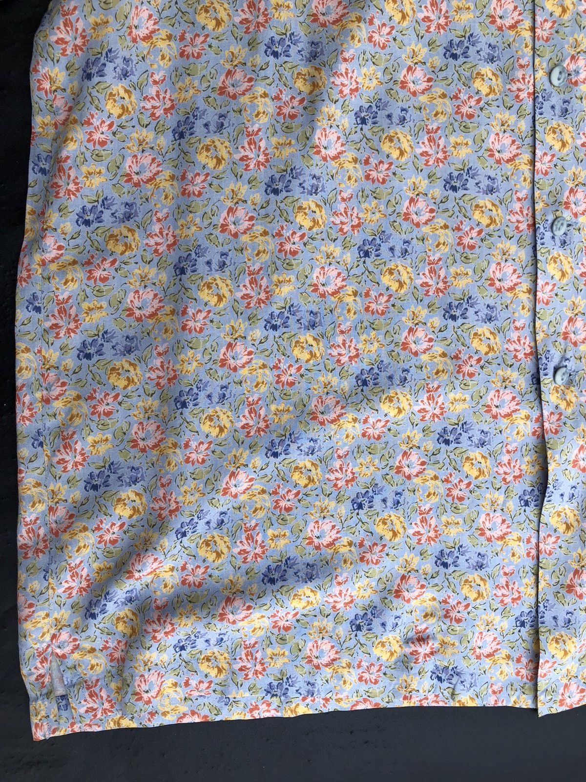 Karl Helmut Vintage Karl Helmut Japan Flowers Rayon Hawaiian Shirt Size US M / EU 48-50 / 2 - 8 Thumbnail