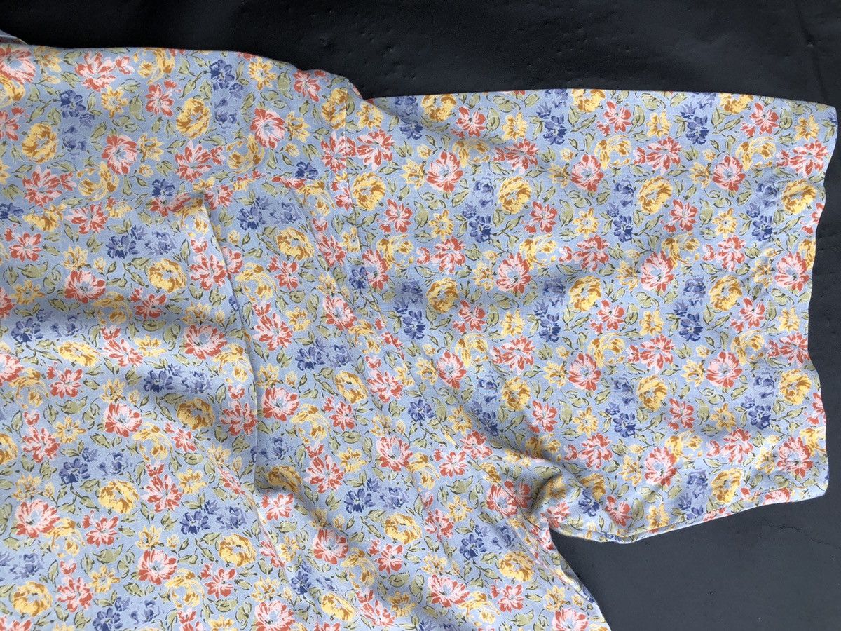 Karl Helmut Vintage Karl Helmut Japan Flowers Rayon Hawaiian Shirt Size US M / EU 48-50 / 2 - 15 Thumbnail