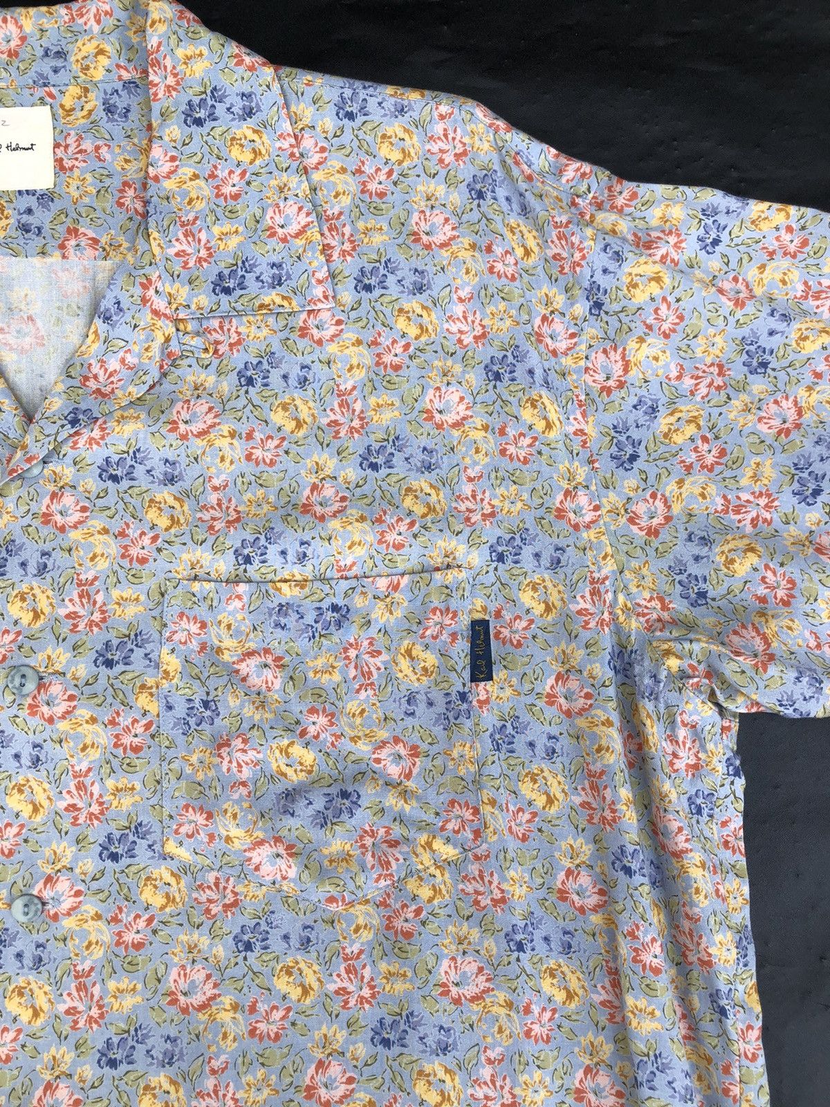 Karl Helmut Vintage Karl Helmut Japan Flowers Rayon Hawaiian Shirt Size US M / EU 48-50 / 2 - 9 Thumbnail