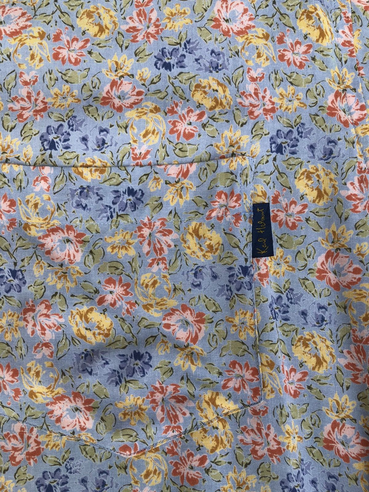 Karl Helmut Vintage Karl Helmut Japan Flowers Rayon Hawaiian Shirt Size US M / EU 48-50 / 2 - 10 Thumbnail
