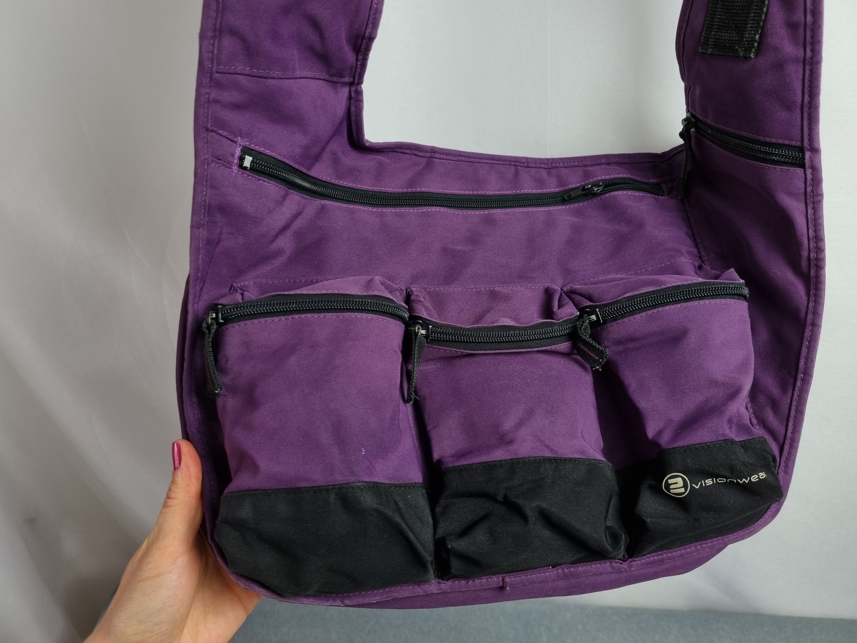 Vintage Vintage Multi pockets Attractive Sling Bag NIKE style Size ONE SIZE - 4 Thumbnail