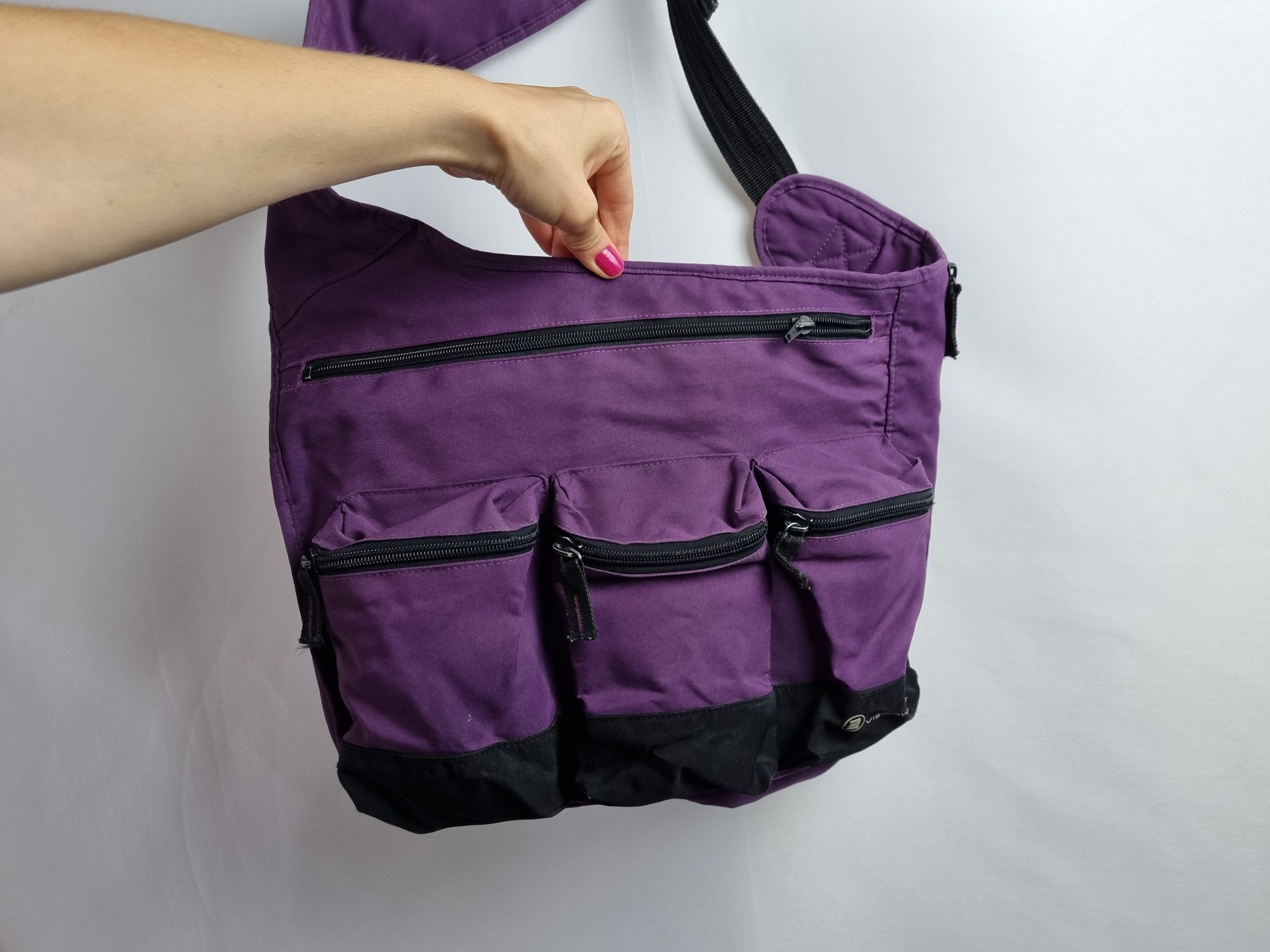 Vintage Vintage Multi pockets Attractive Sling Bag NIKE style Size ONE SIZE - 3 Thumbnail