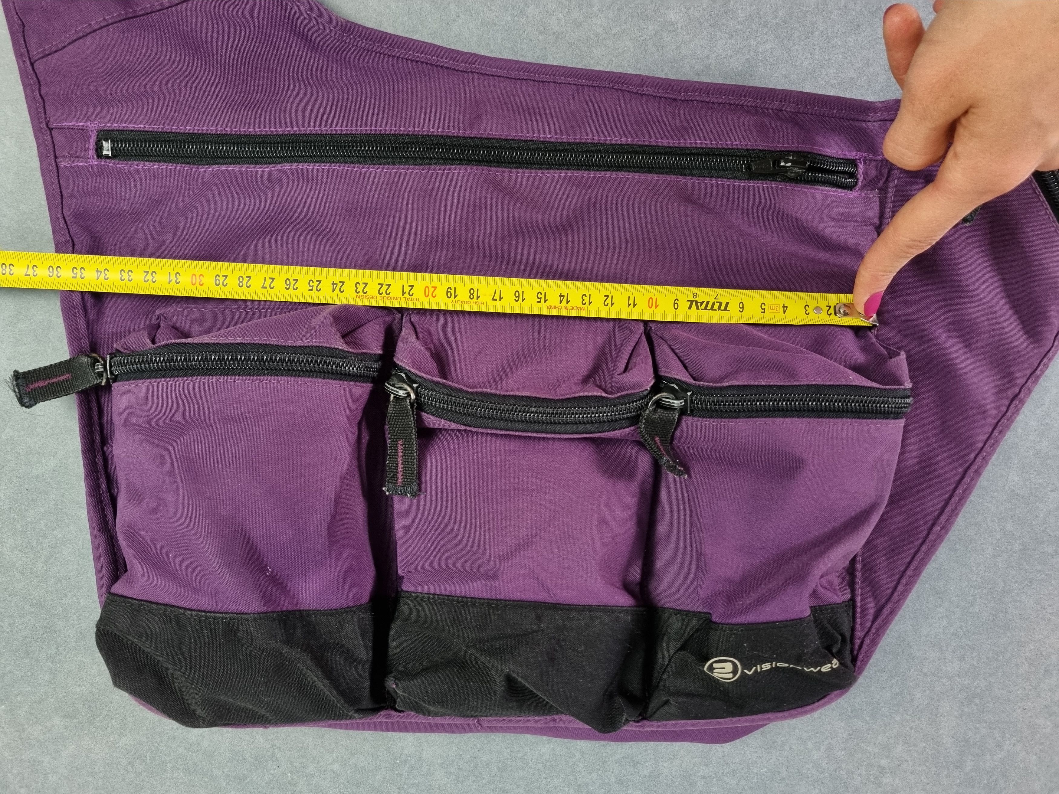 Vintage Vintage Multi pockets Attractive Sling Bag NIKE style Size ONE SIZE - 11 Thumbnail