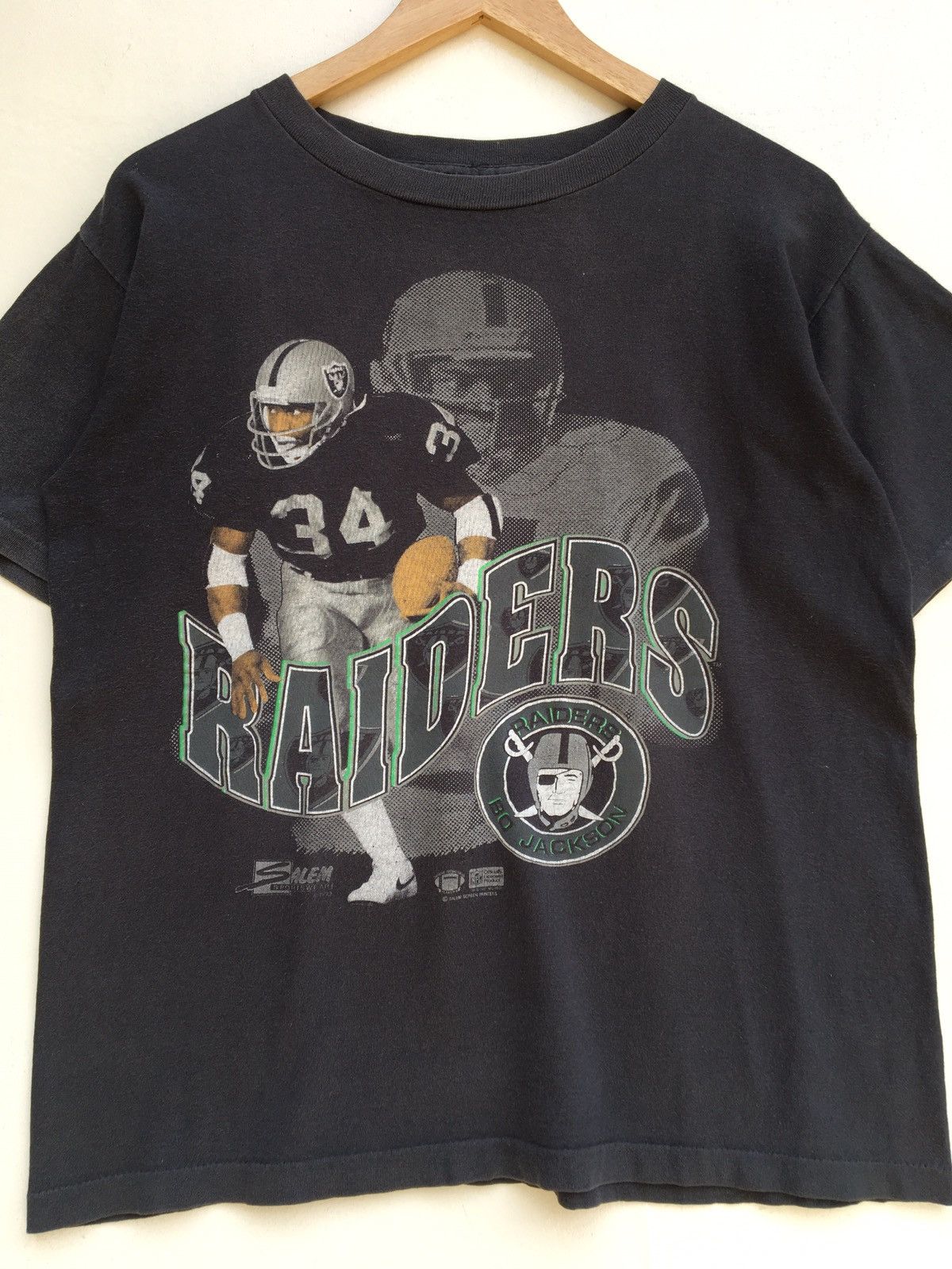 NFL Vintage Bo Jackson Oakland Raiders Tee Size US M / EU 48-50 / 2 - 7 Thumbnail