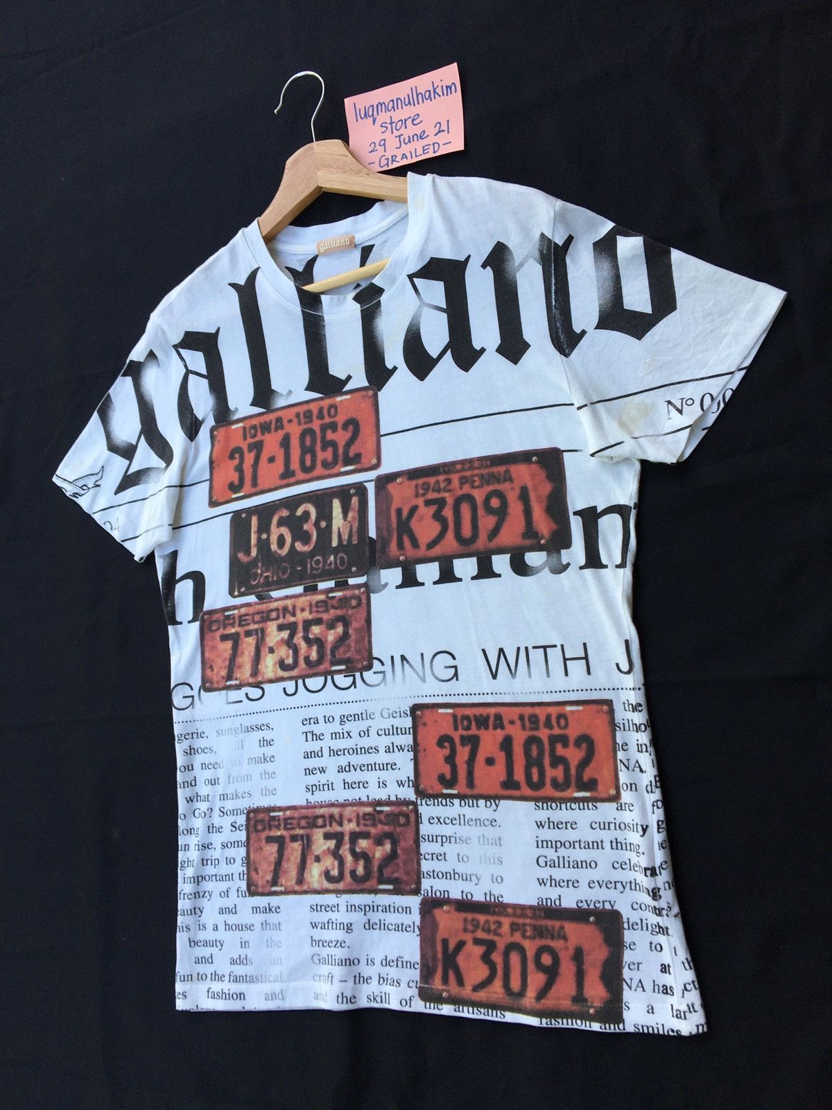 John Galliano Rare Vintage John Galliano Newspaper Tshirt Size US S / EU 44-46 / 1 - 4 Thumbnail