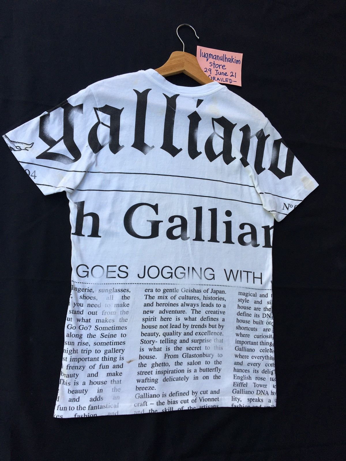 John Galliano Rare Vintage John Galliano Newspaper Tshirt Size US S / EU 44-46 / 1 - 18 Thumbnail