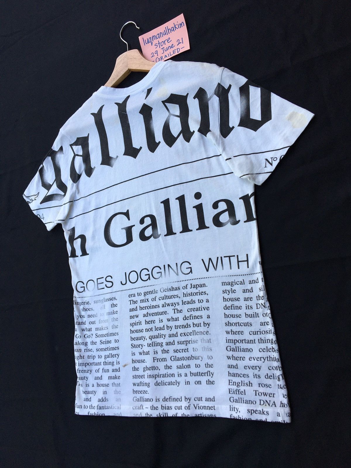 John Galliano Rare Vintage John Galliano Newspaper Tshirt Size US S / EU 44-46 / 1 - 19 Thumbnail