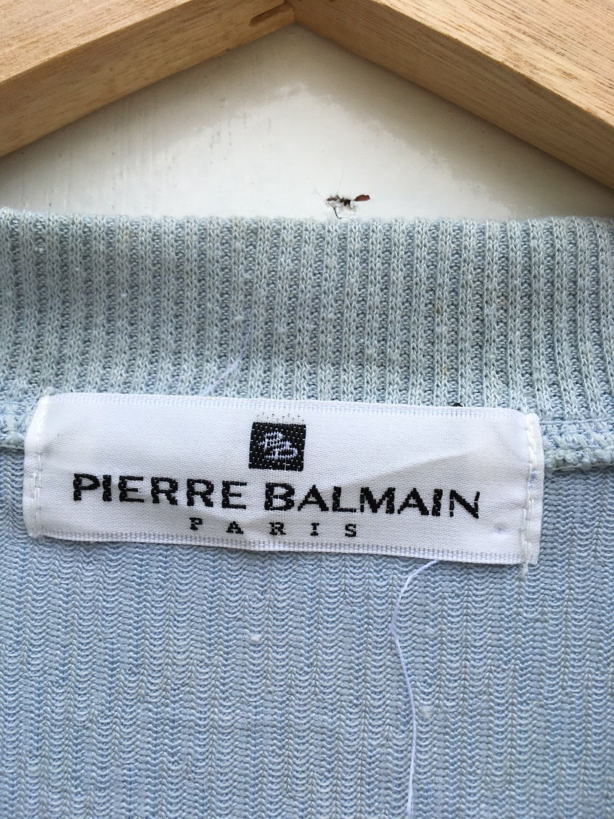 Pierre Balmain Pierre Balmain T Shirt Half Button Up Embroidery Logo Size US L / EU 52-54 / 3 - 8 Thumbnail