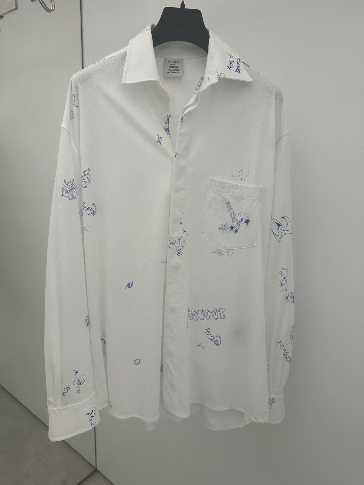 scribble shirt in white cotton