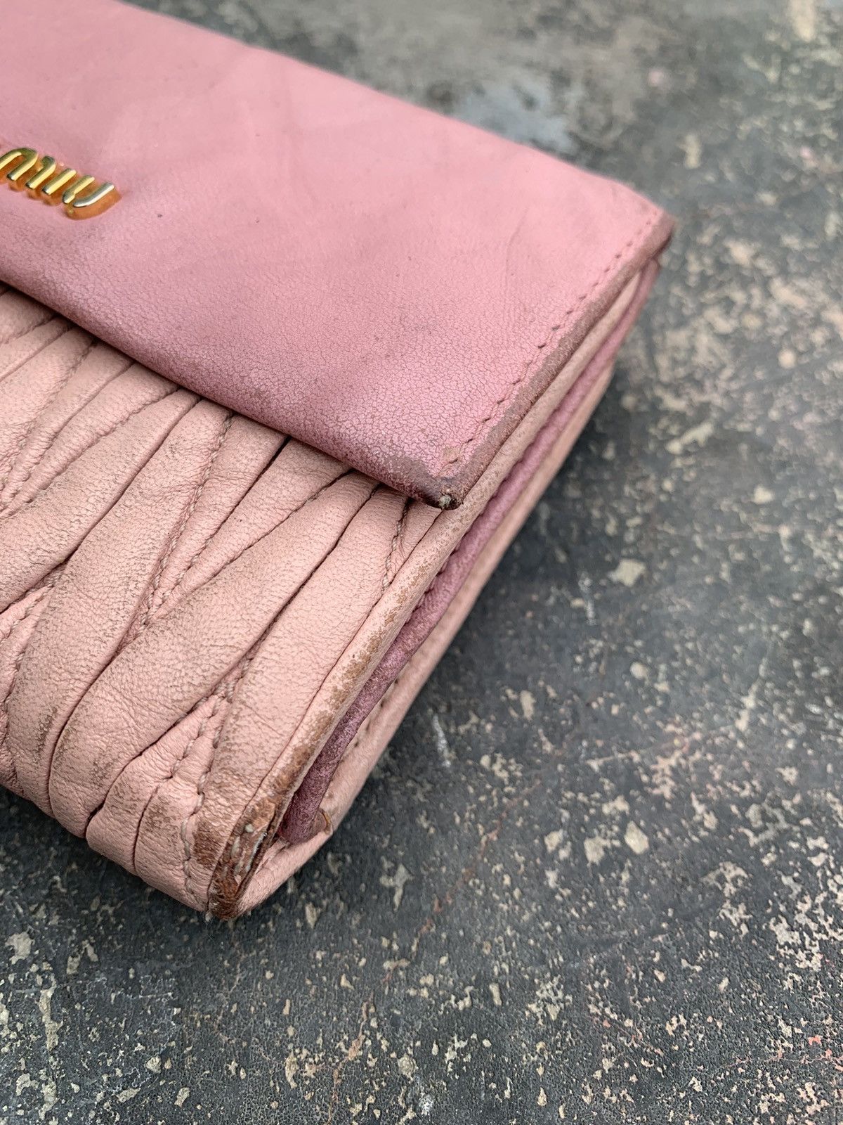 Miu Miu Miu Miu Wallet Matelasse Pink Size ONE SIZE - 3 Thumbnail