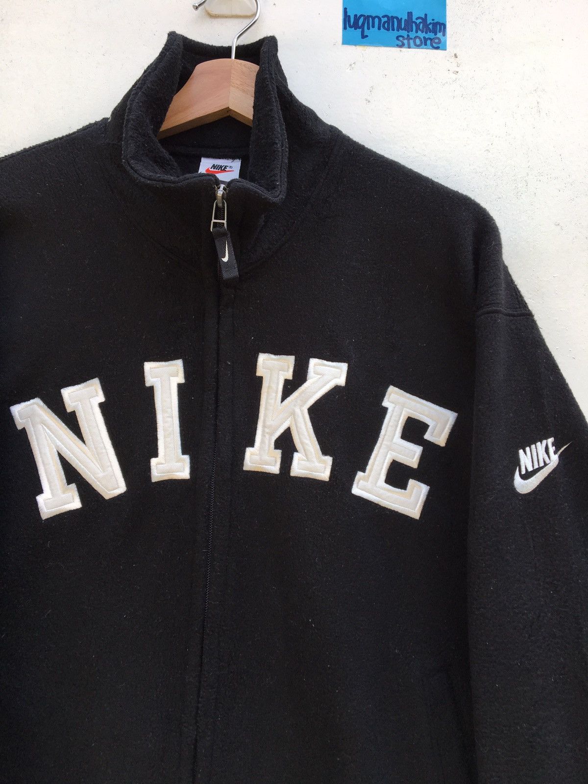 Nike Vintage Nike Fleece Sweater Big Logo Spellout Size US L / EU 52-54 / 3 - 4 Thumbnail