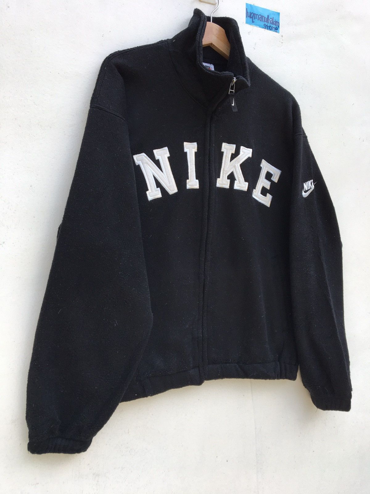 Nike Vintage Nike Fleece Sweater Big Logo Spellout Size US L / EU 52-54 / 3 - 3 Thumbnail