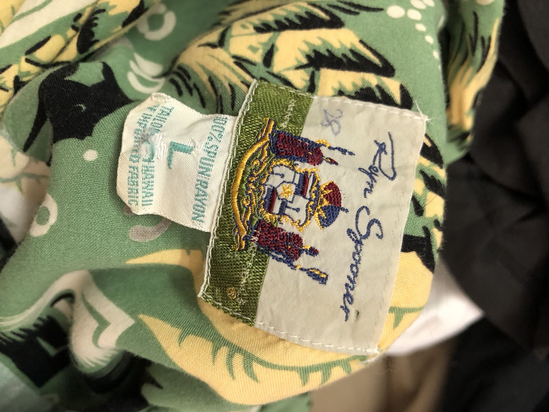 Reyn Spooner Vintage Reyn Spooner Flap Pocket Rayon Camp Collar Hawaiian Size US L / EU 52-54 / 3 - 9 Thumbnail