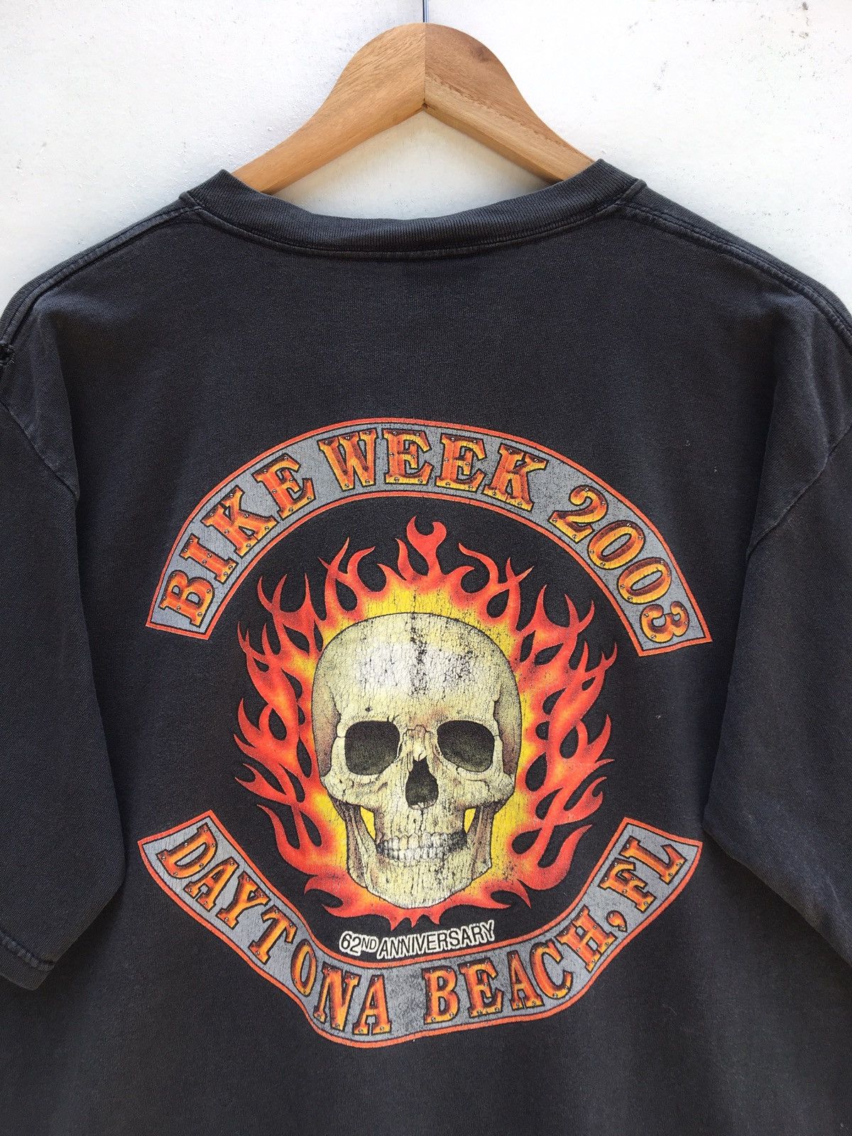 Vintage Vintage 2003 Daytona Beach Bike Week Skull T-Shirt Size US L / EU 52-54 / 3 - 4 Thumbnail
