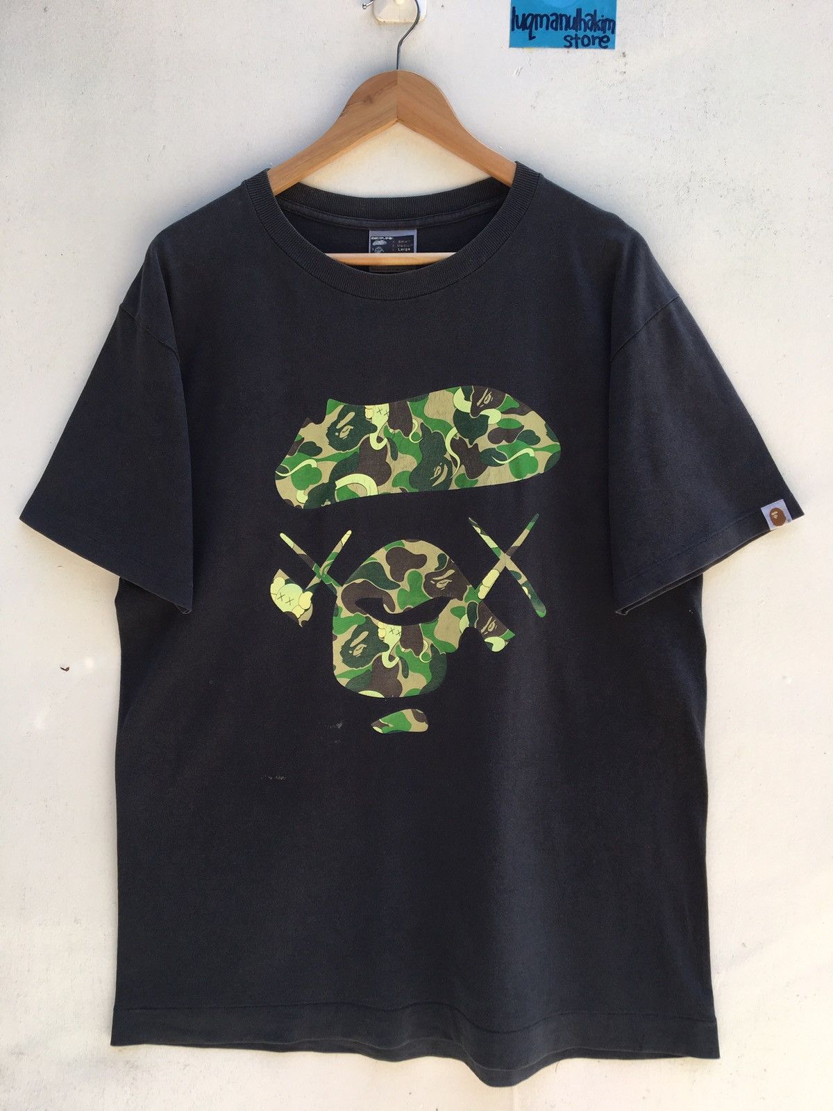 Bape × Kaws Bape x Kaws Ape Face Tee Size US L / EU 52-54 / 3 - 1 Thumbnail