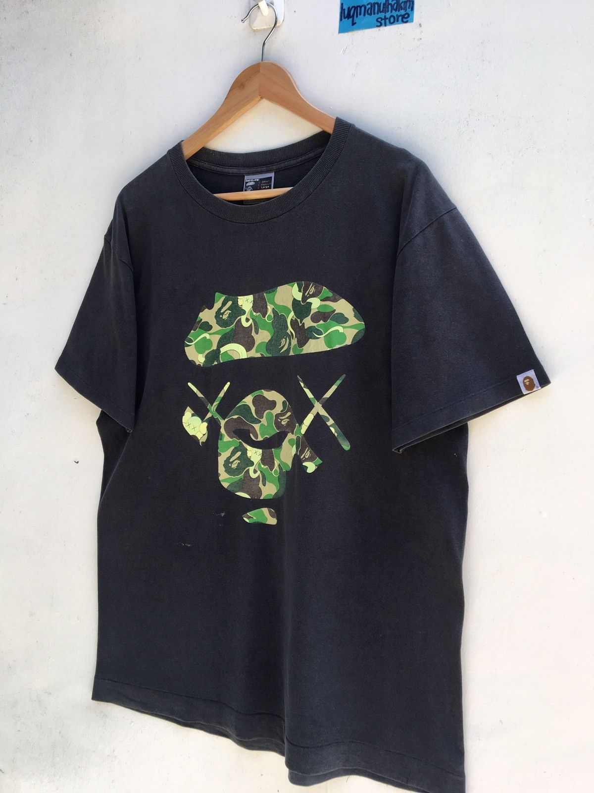Bape × Kaws Bape x Kaws Ape Face Tee Size US L / EU 52-54 / 3 - 3 Thumbnail