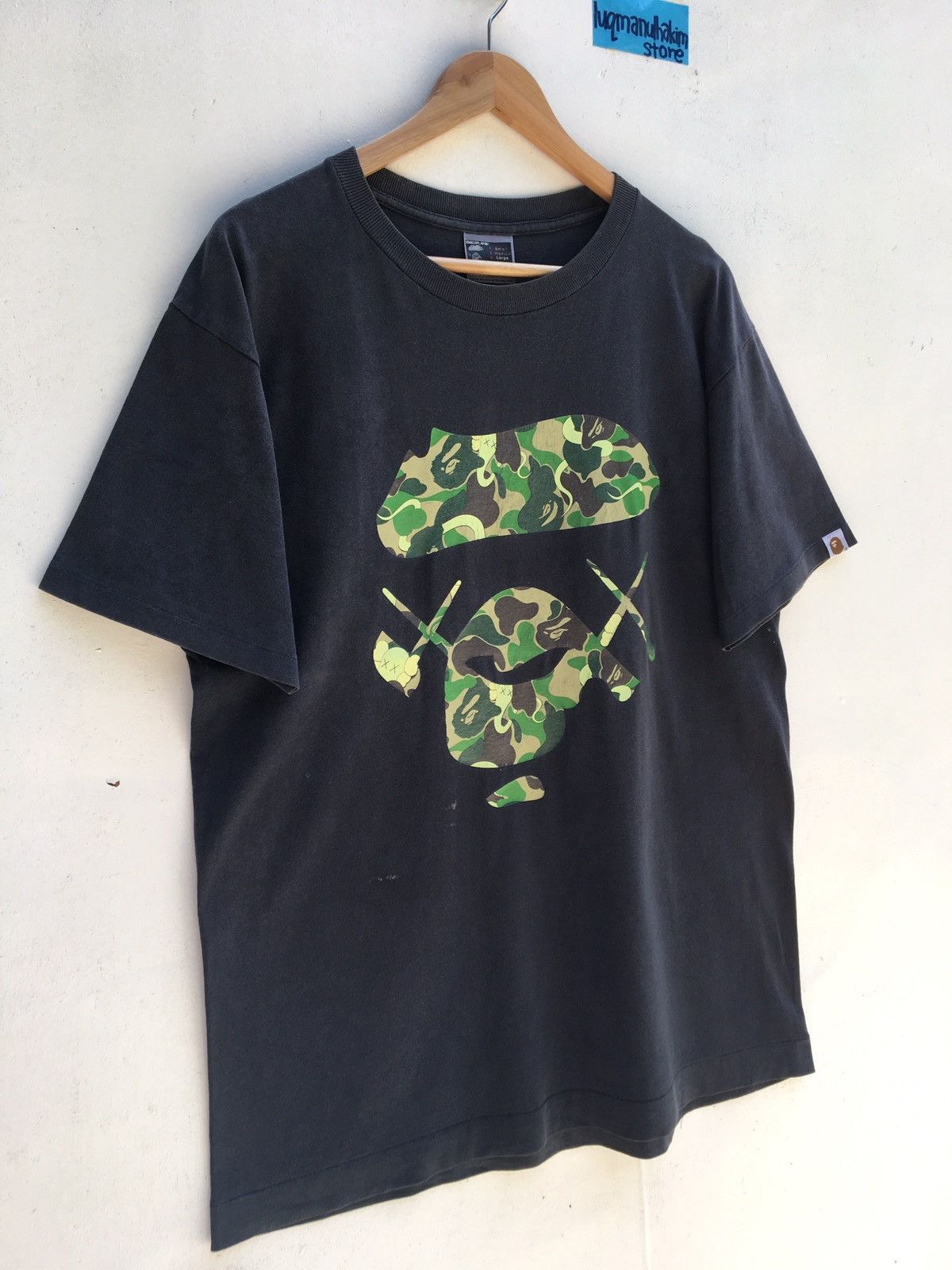 Bape × Kaws Bape x Kaws Ape Face Tee Size US L / EU 52-54 / 3 - 2 Thumbnail