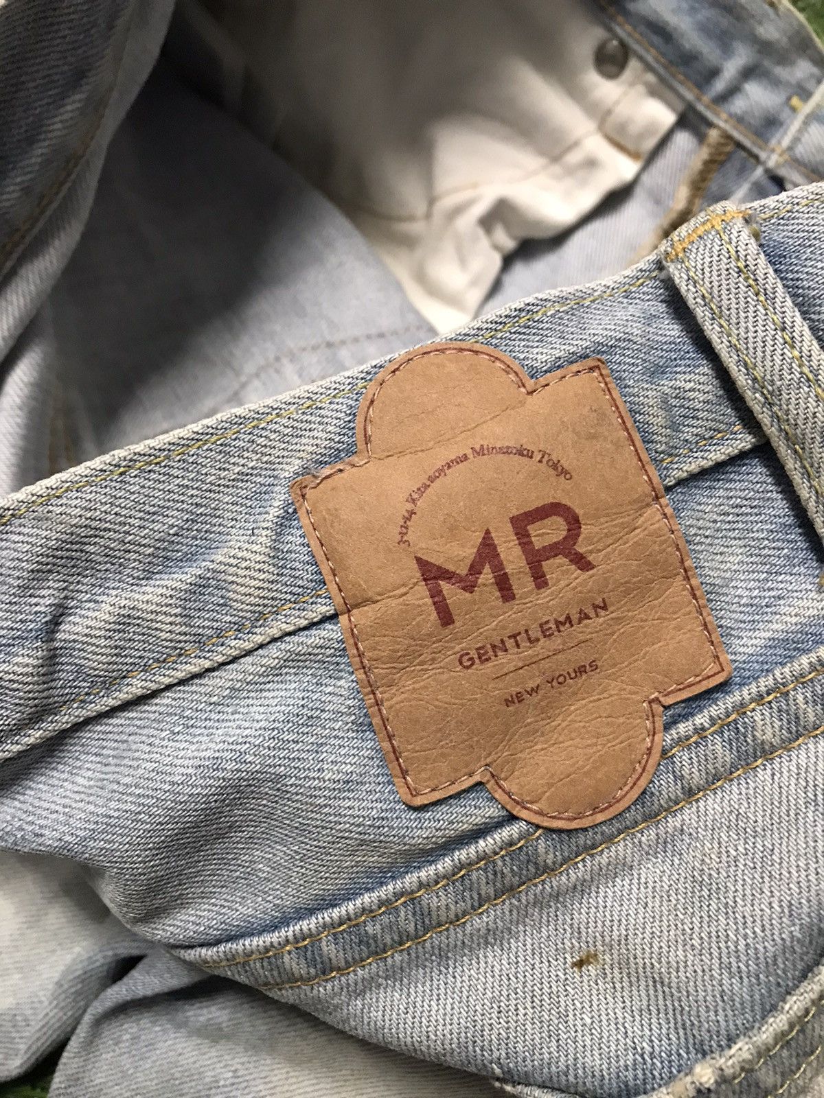 Japanese Brand × Vintage MR GENTLEMEN Made in Japan Distressed Denim Jeans Very Rare Size US 31 - 10 Thumbnail