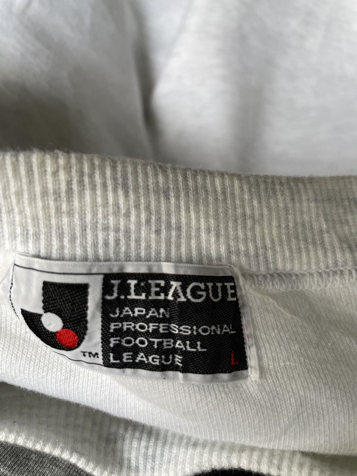 Japanese Brand J League Japan Professional Football League Sweatshirt Size US L / EU 52-54 / 3 - 11 Thumbnail